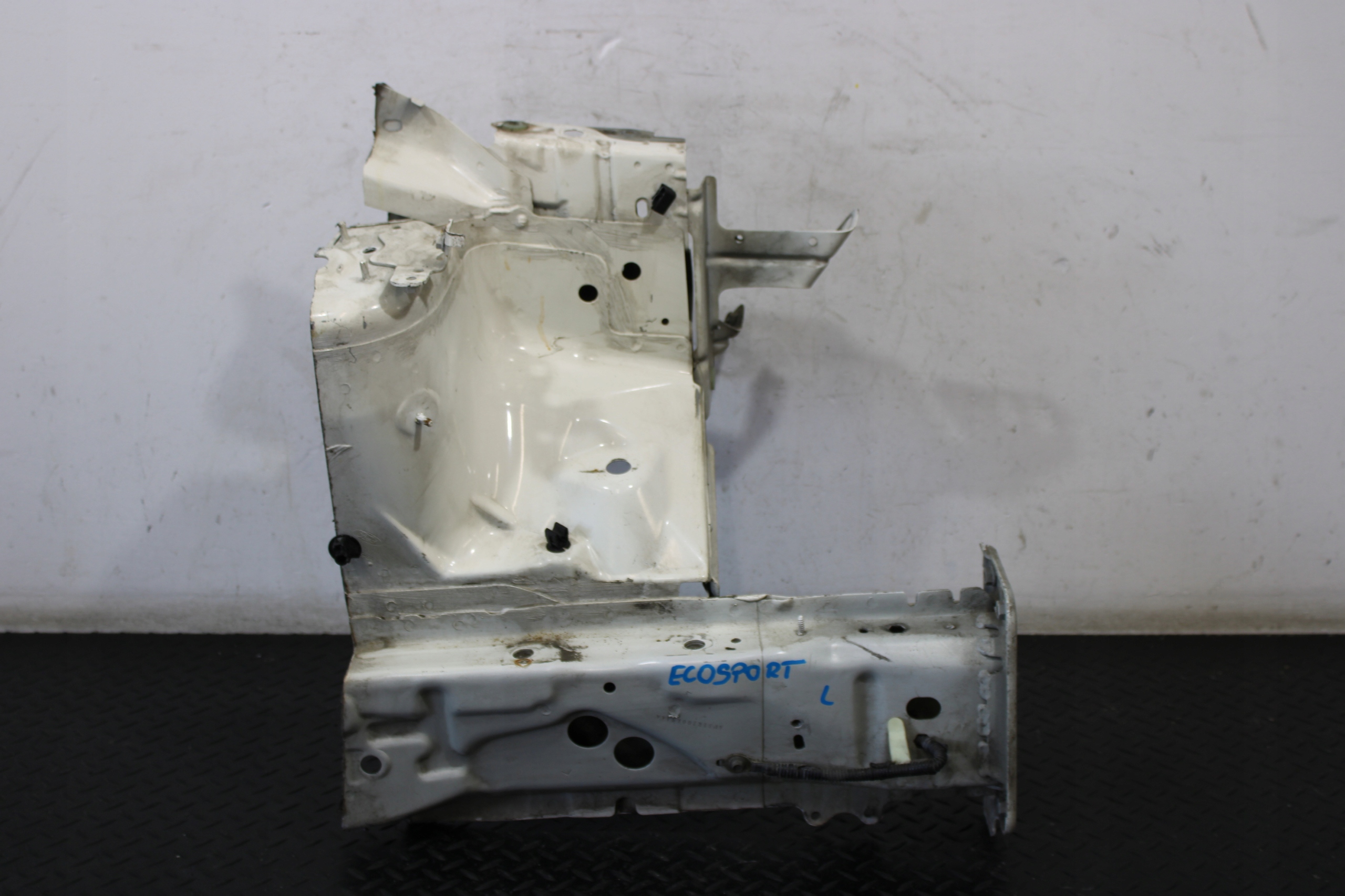 quarter quarter FARTUCH left front FORD ECOSPORT II 2 MK2