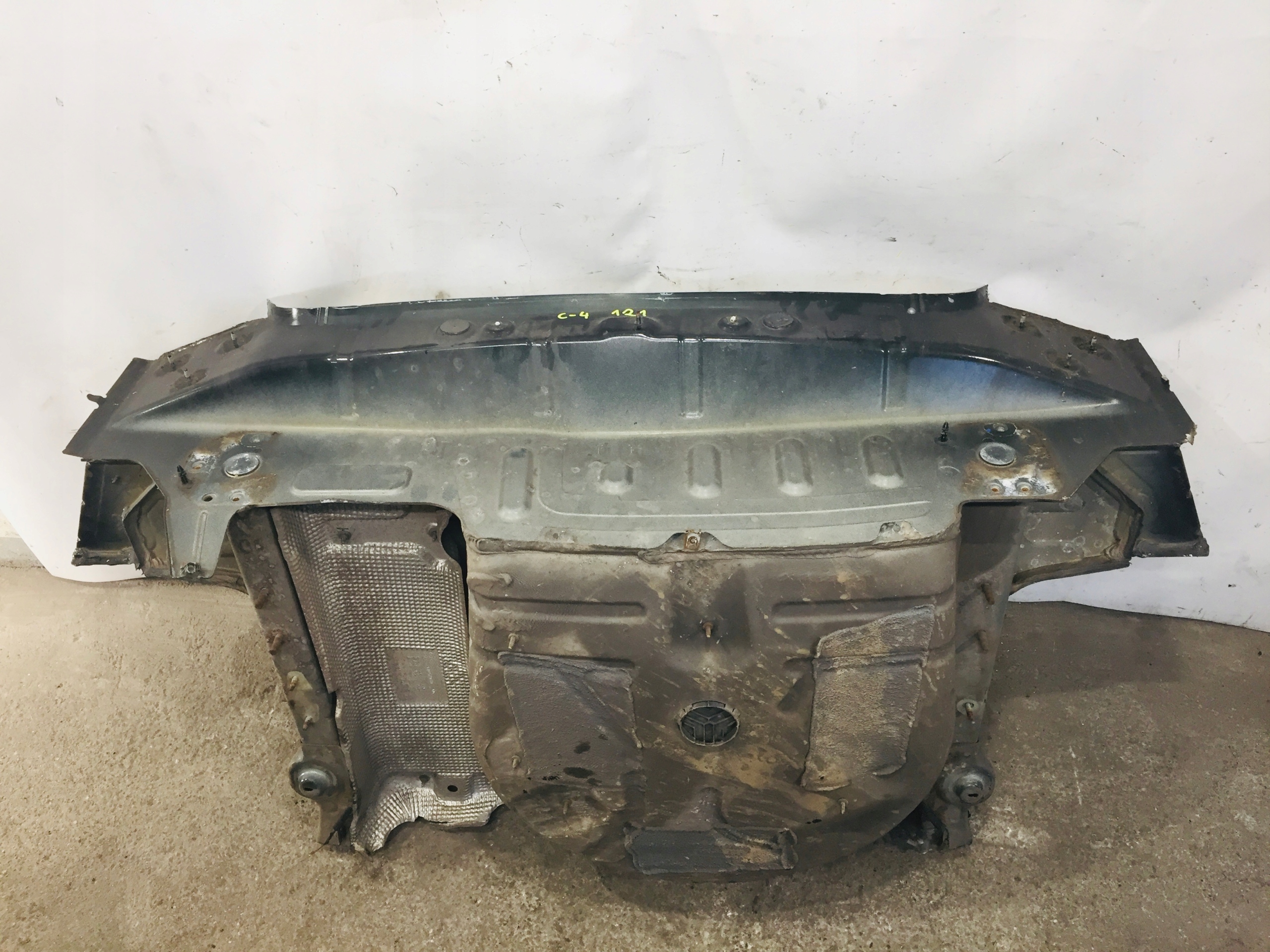 PAS TYLNY WANNA CITROEN C4 II B7 #121 Producent części Citroen OE