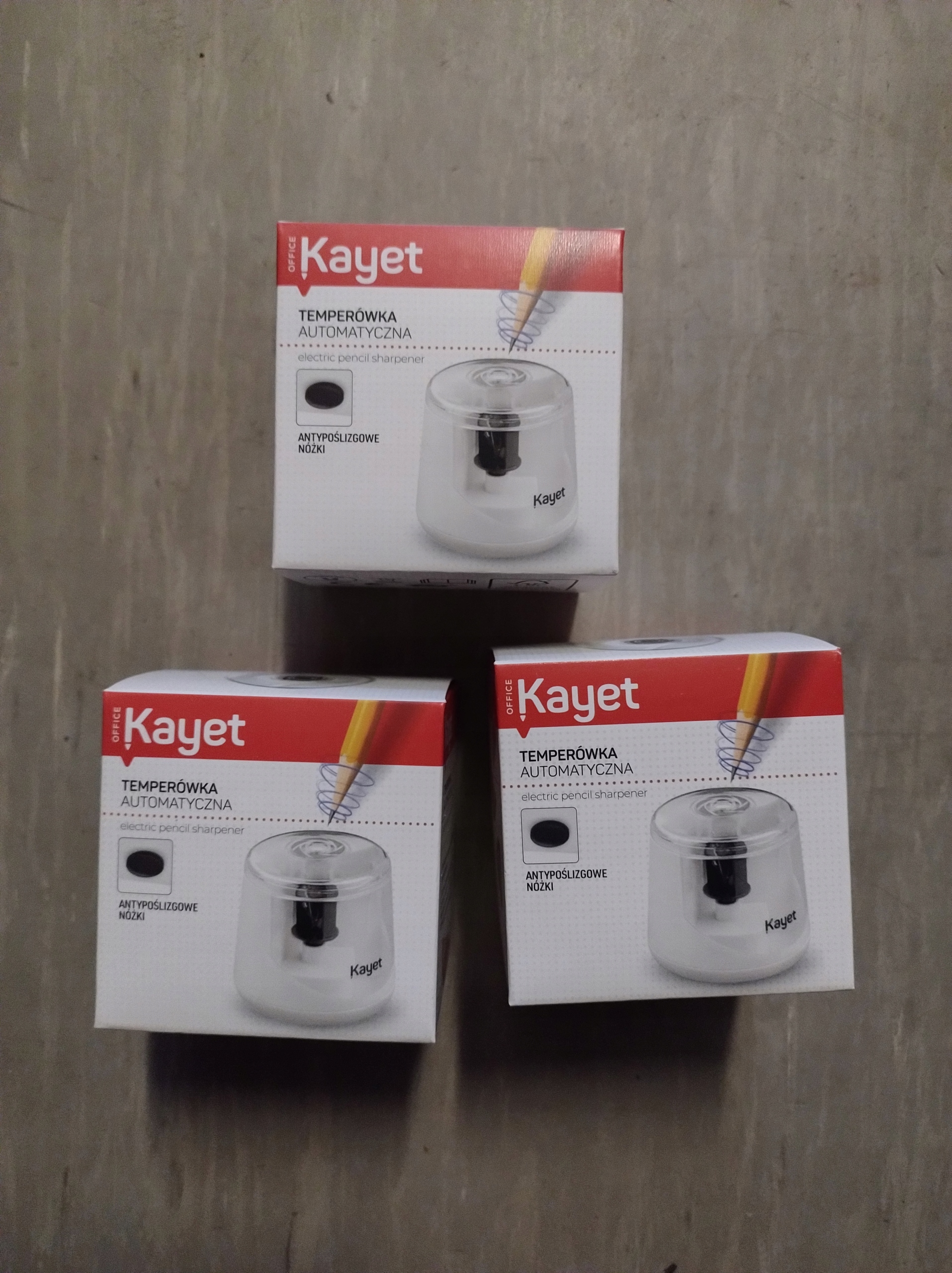 Temperówka elektryczna, pojedyncza, z pojemnikiem Kayet biały Kod producenta 5609288283867