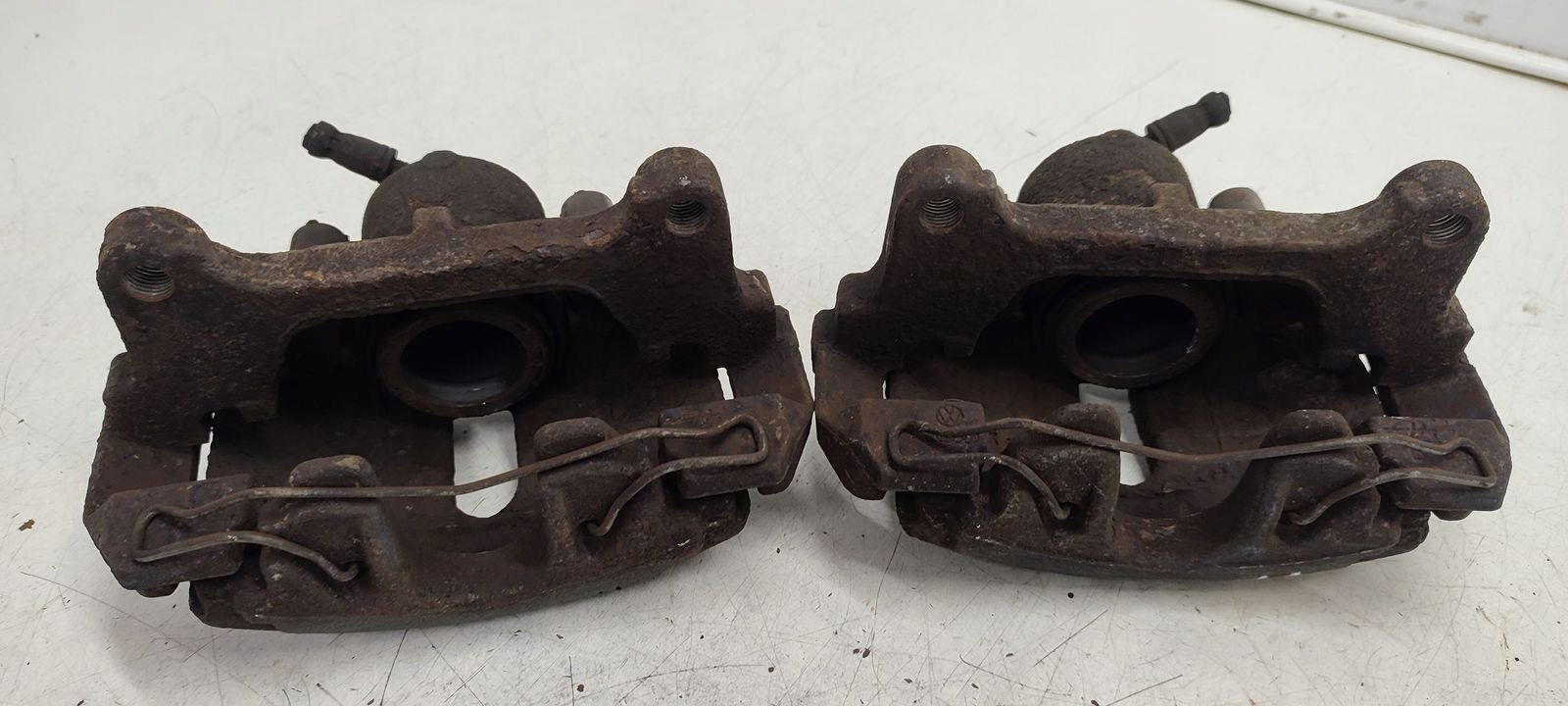 caliper front front right left Audi A3 8P 2,0 TFSI