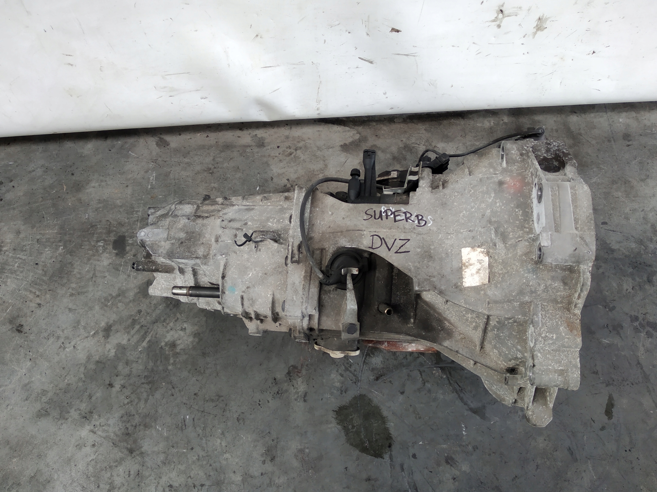 gearbox DVZ 2.8 V6 SKODA SUPERB