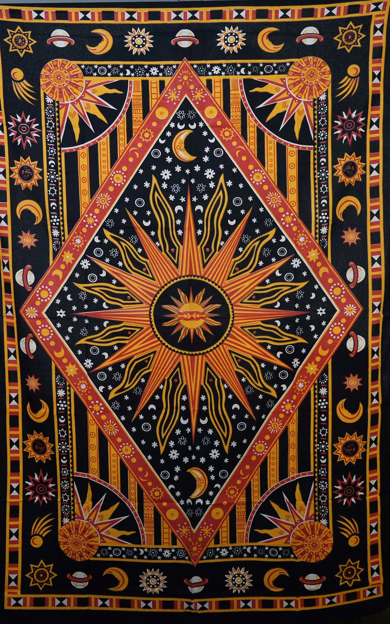 

Indyjska Narzuta Zasłona Obrus Mandala 135x205 106