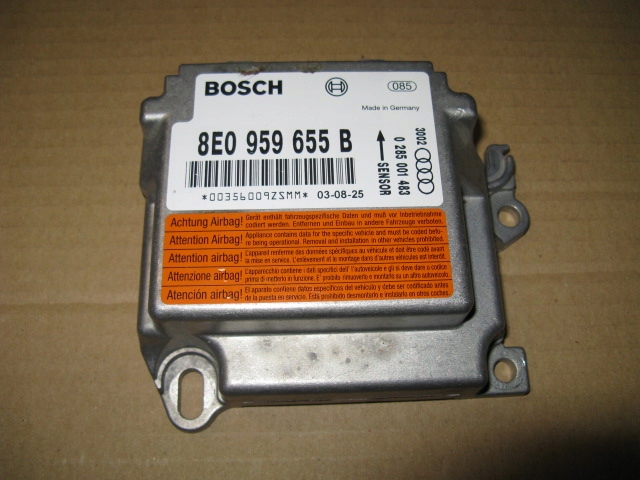 подушек Audi A4 B6 8E0959655B M0573141