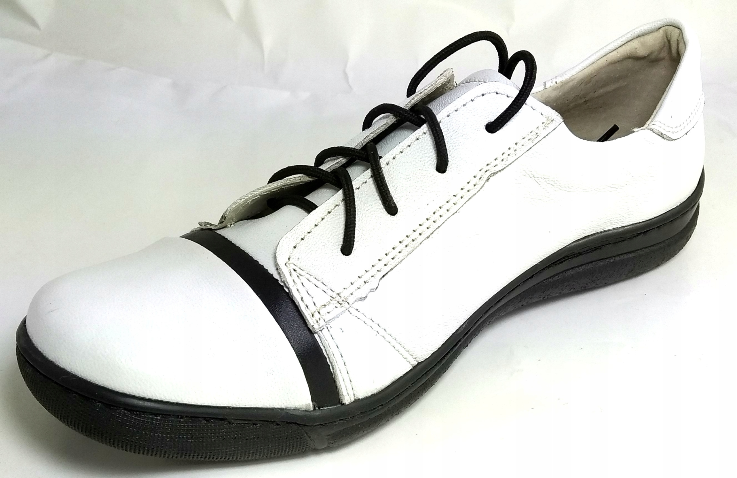 KOS-723 WYGODNE PÓŁBUTY TENISÓWKI SKÓRA NAT roz 41 Rozmiar 41