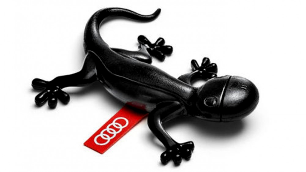 

Orygianł Audi. Zapach odswierzacz Gekon. 000087009