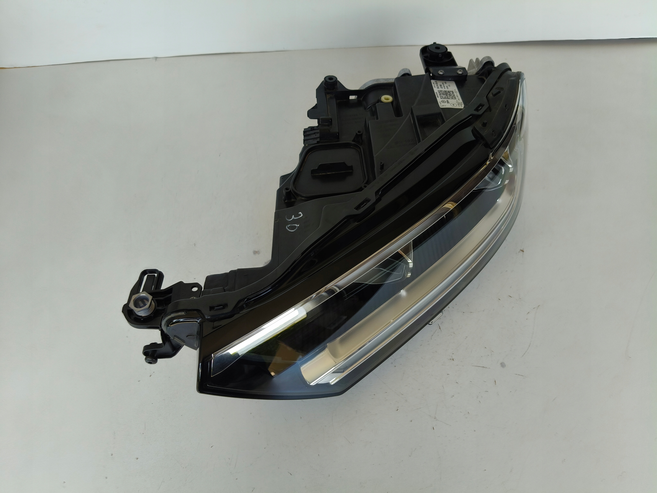 light left REFLEKTOR VW T-ROC 2GA 21- LIFT FULL LED