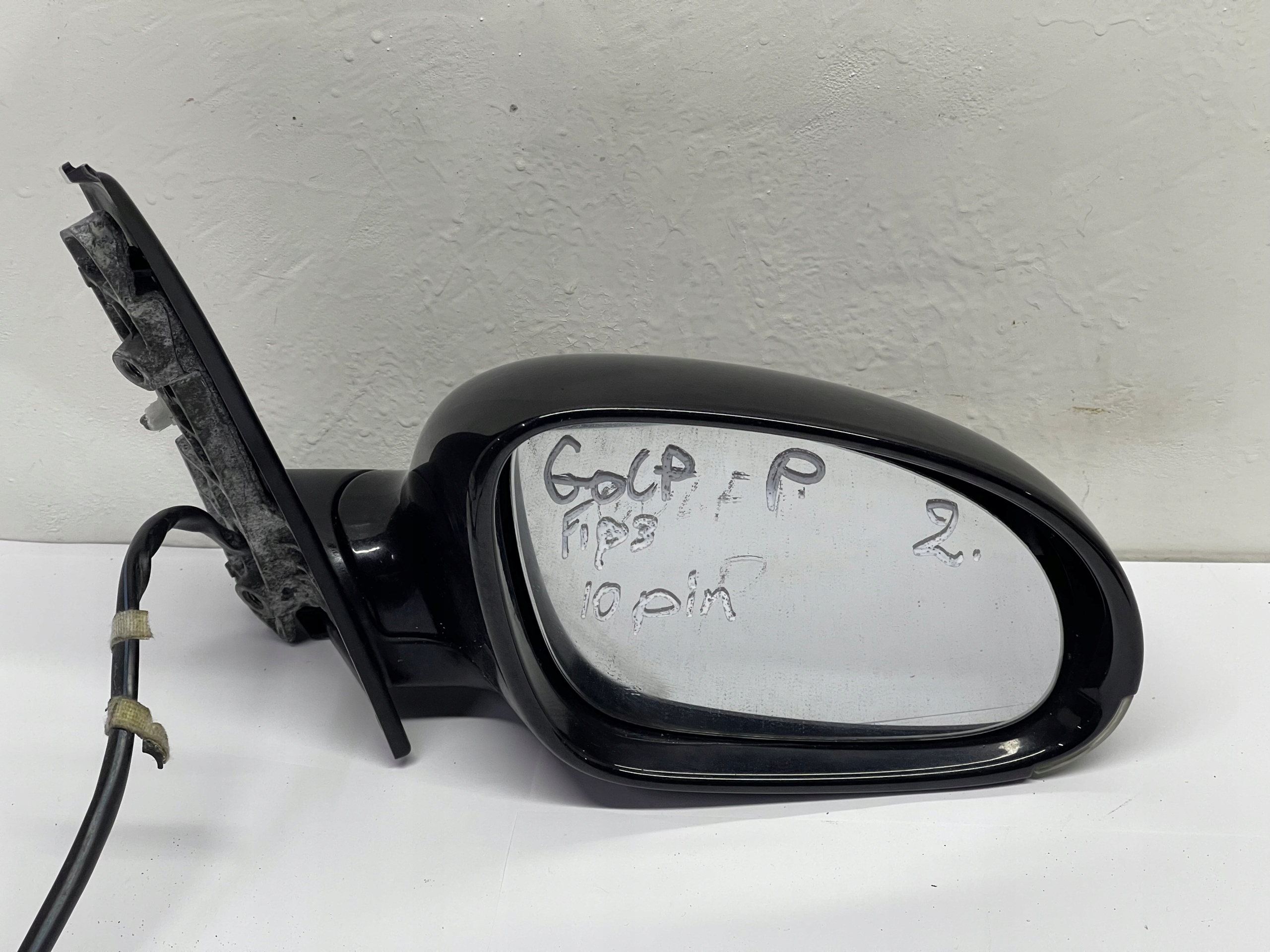 Volkswagen OE 076014 mirror 10 pin electrics