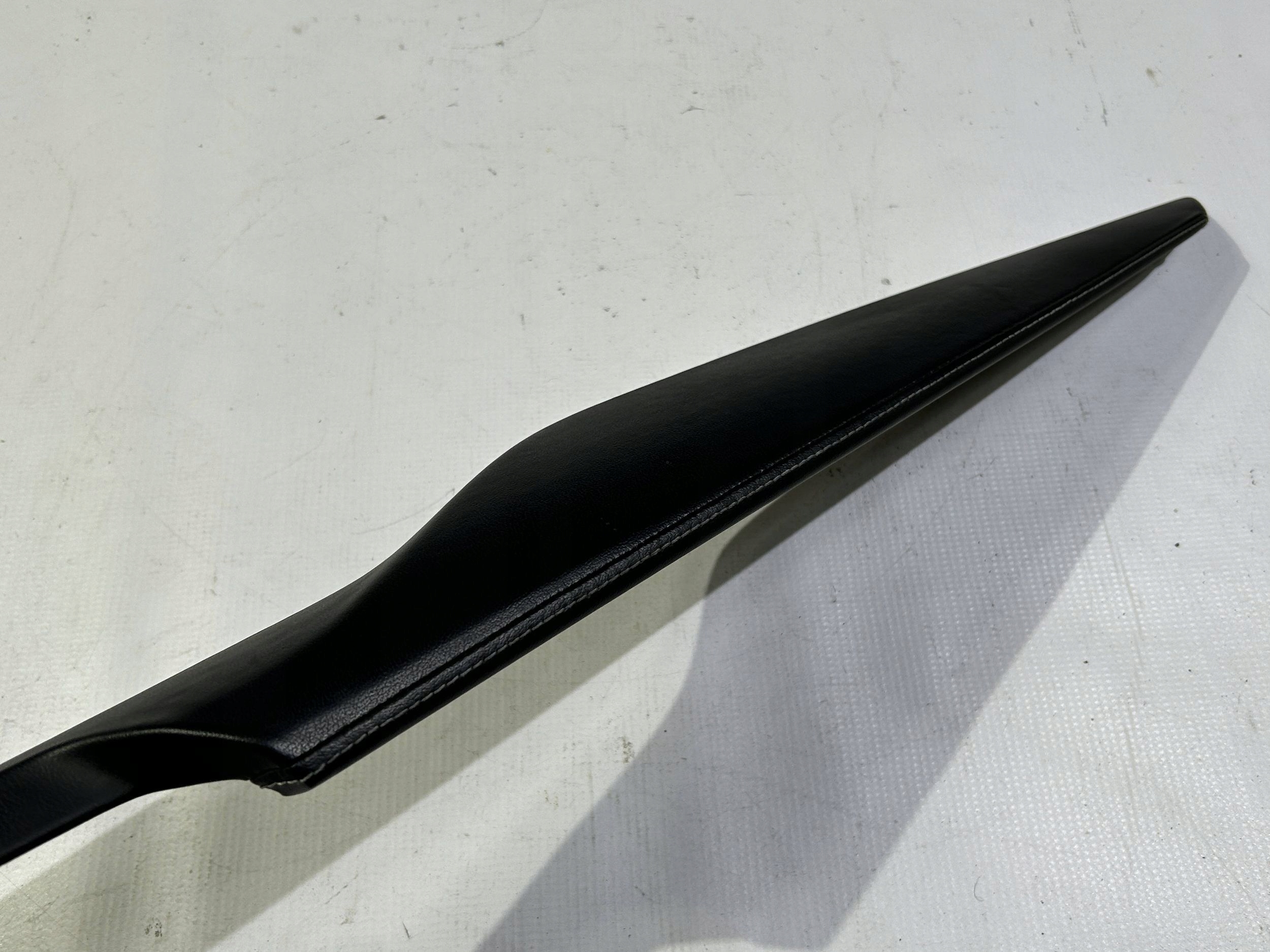 side upholstery side tunelu srodkowego Chevrolet Corvette C7 2014r