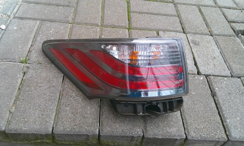 LEXUS CT CT200h LED 10+ LEWA TYLNA LAMPA ORYGINAŁ