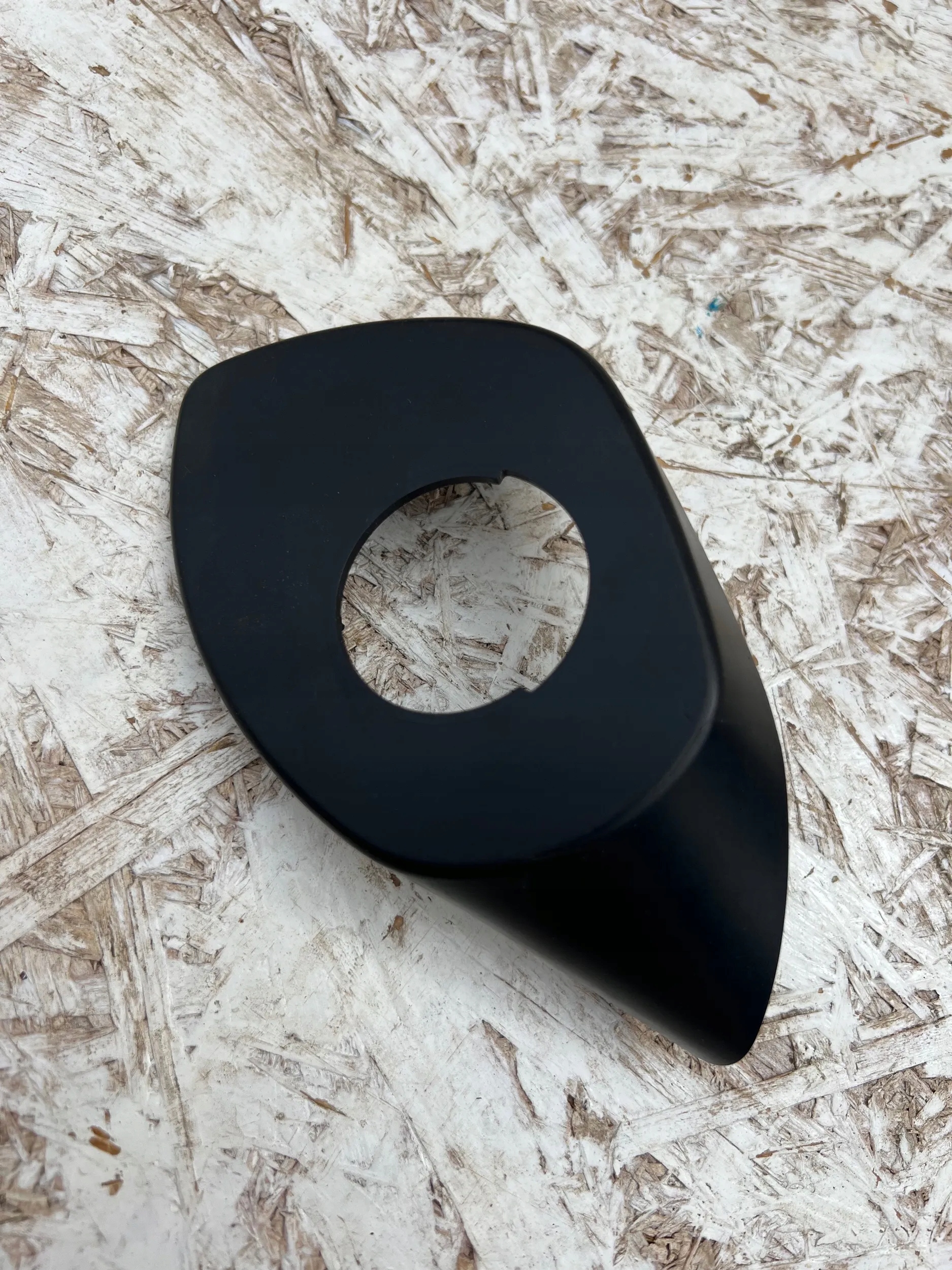 OBUDOWA MOCOWANIE LUSTERKA PRAWA MAZDA CX5 II 17-