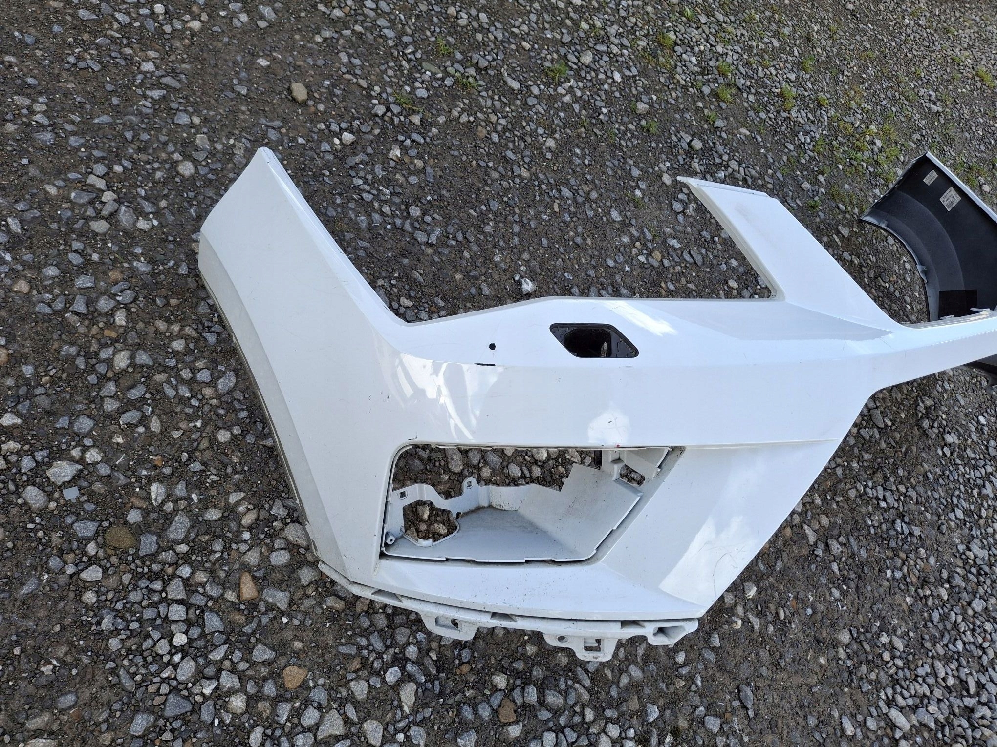 front bumper SEAT ATECA 2016R->