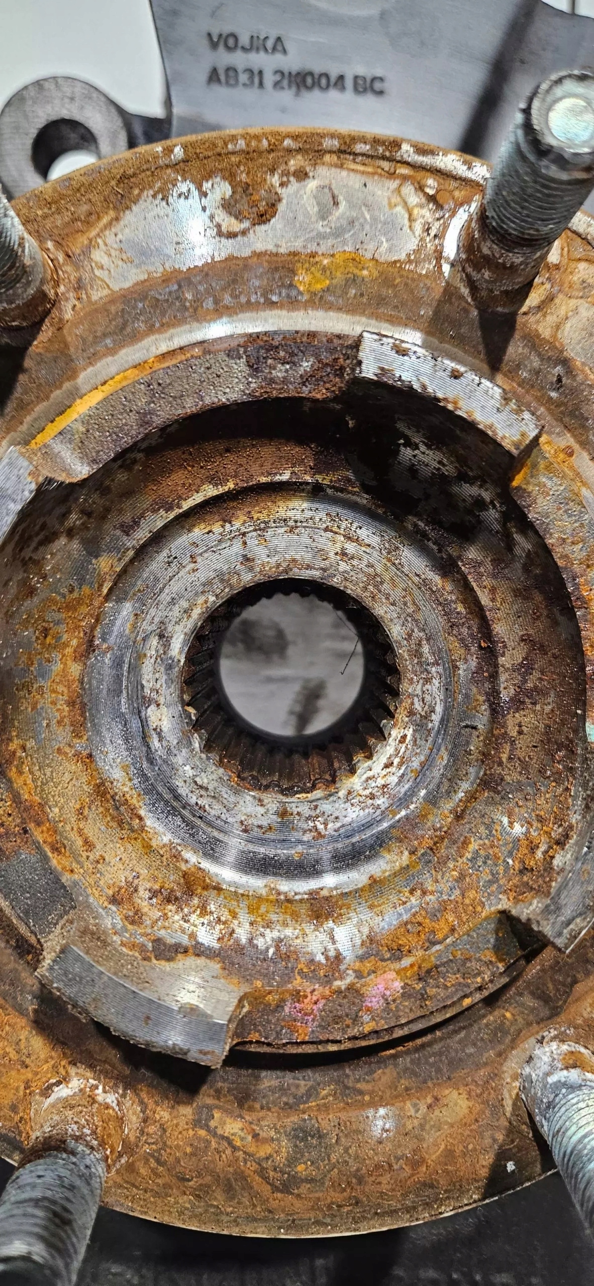 otoč čepu pravý předek FORD RANGER V 11-22