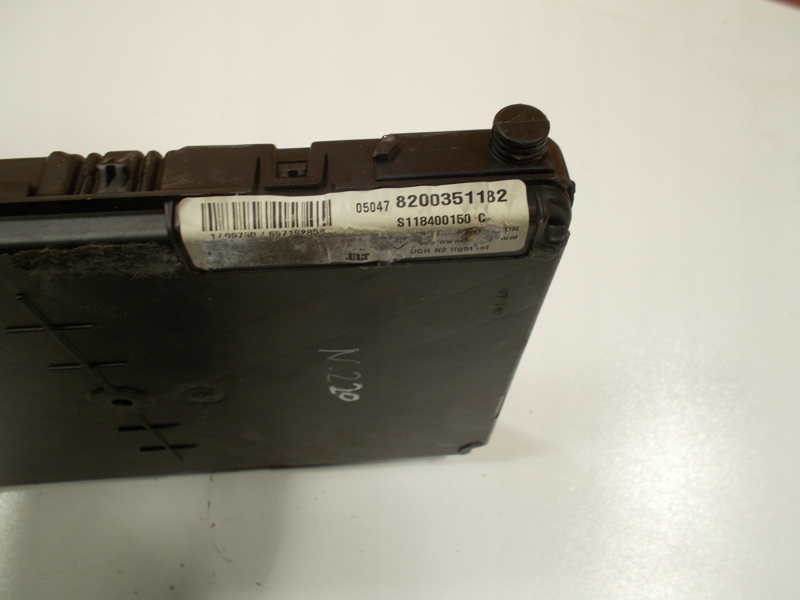 MEGANE II SCENIC II module compartment UCH 8200351182 8200440594 ORYG.