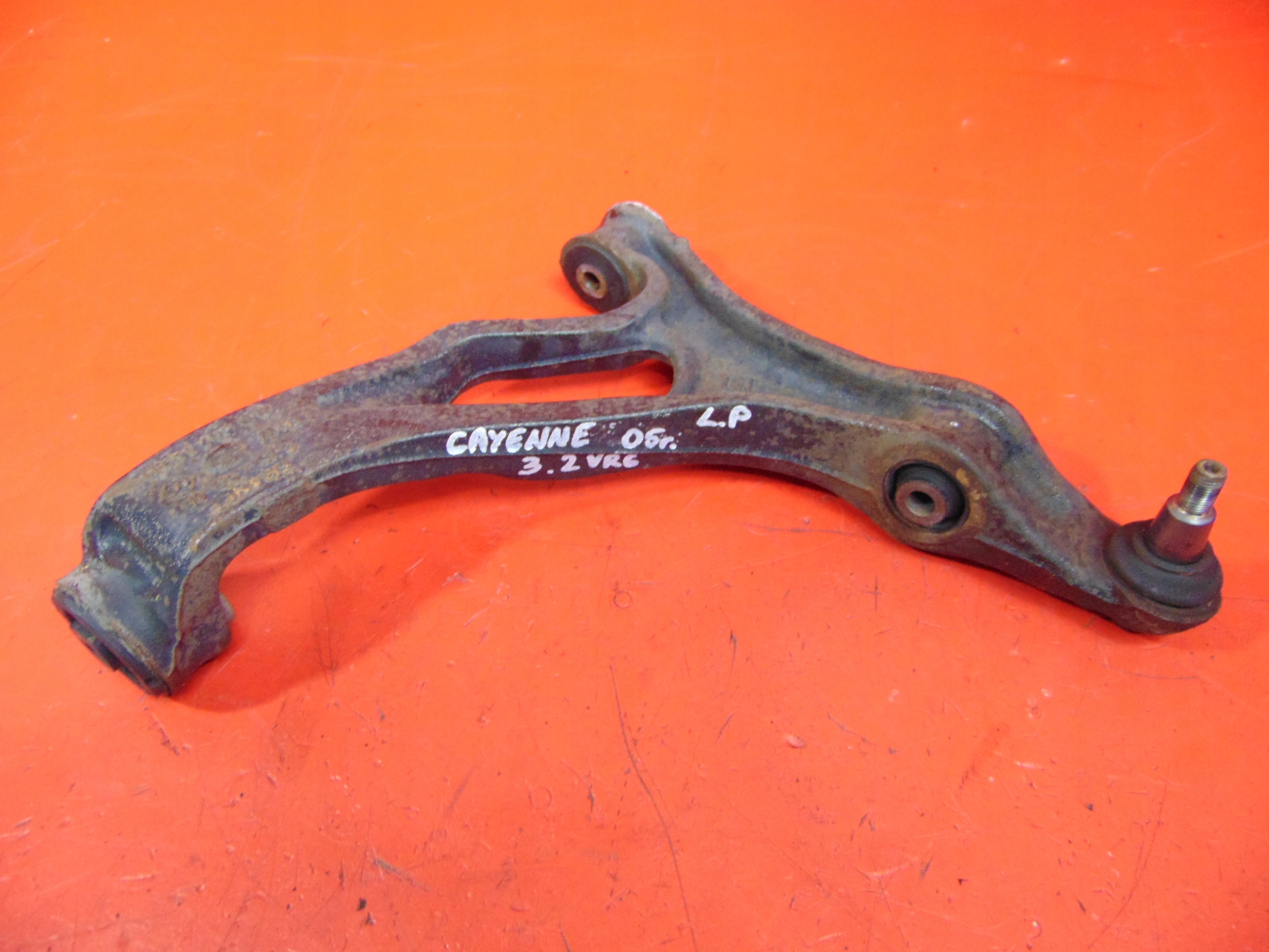 PORSCHE CAYENNE and 9P 7L arm left front 7L0407153B