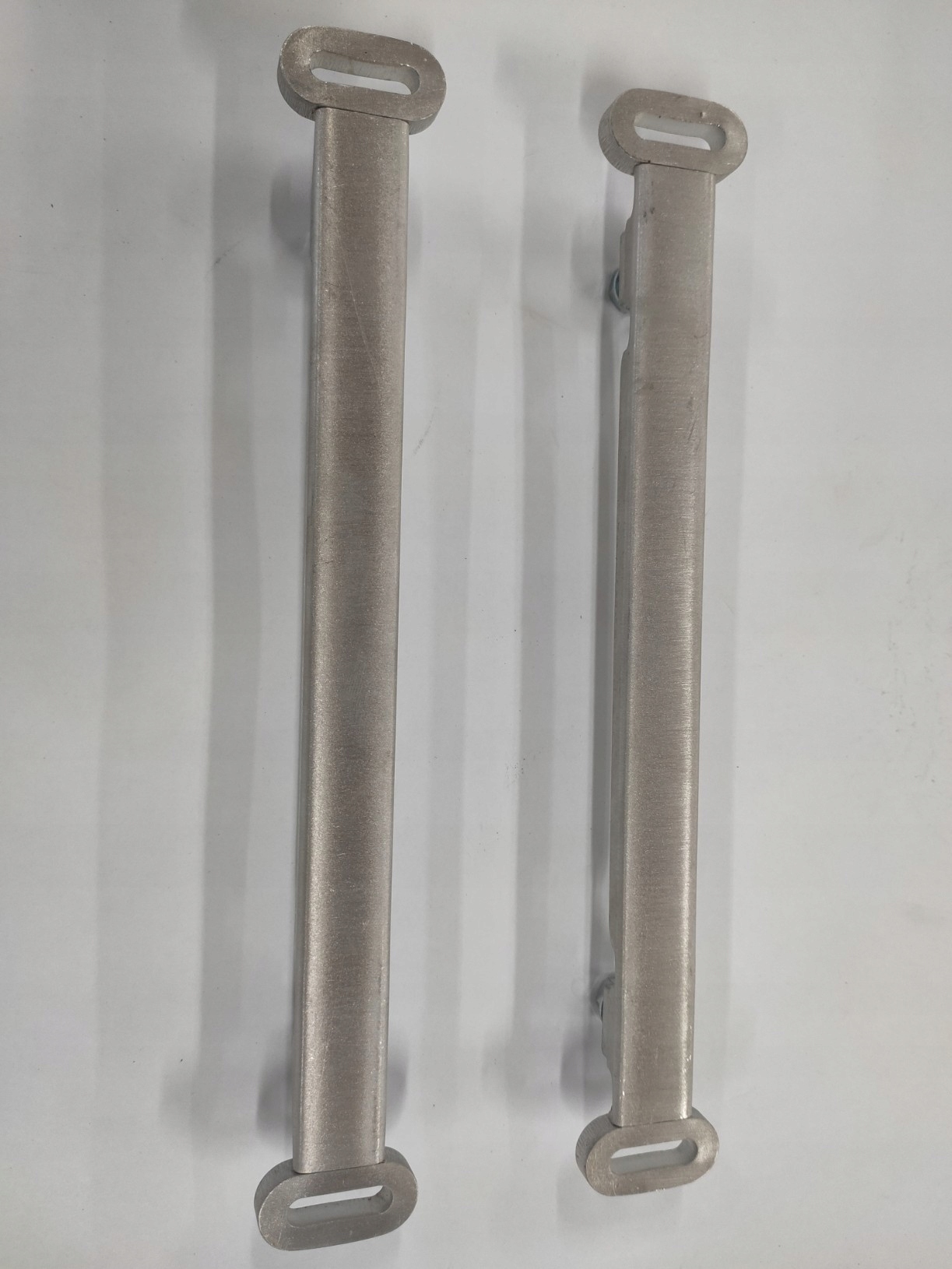 WSPORNIKI PODSTAWY UCHWYT BAGAŻNIKA 30CM STOYE AWO