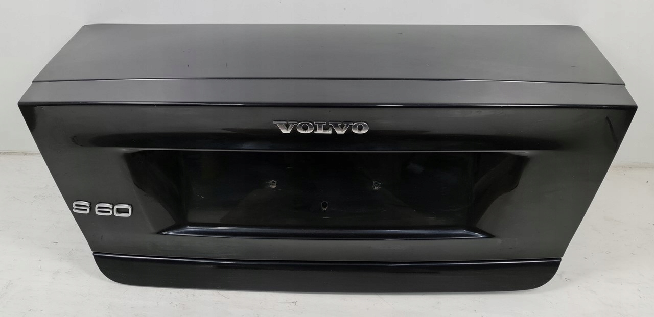 KLAPA TYLNA TYŁ 452 VOLVO S60 KOMPLETNA