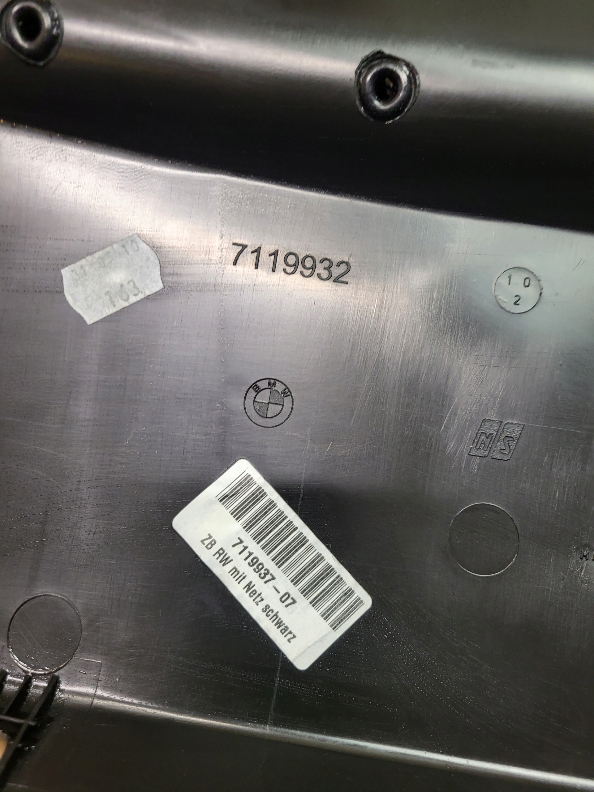 PANEL OPARCIA sedačka obal skříňka spolujezdce síťka PLECY BMW 1 E87 E81 E82 OE