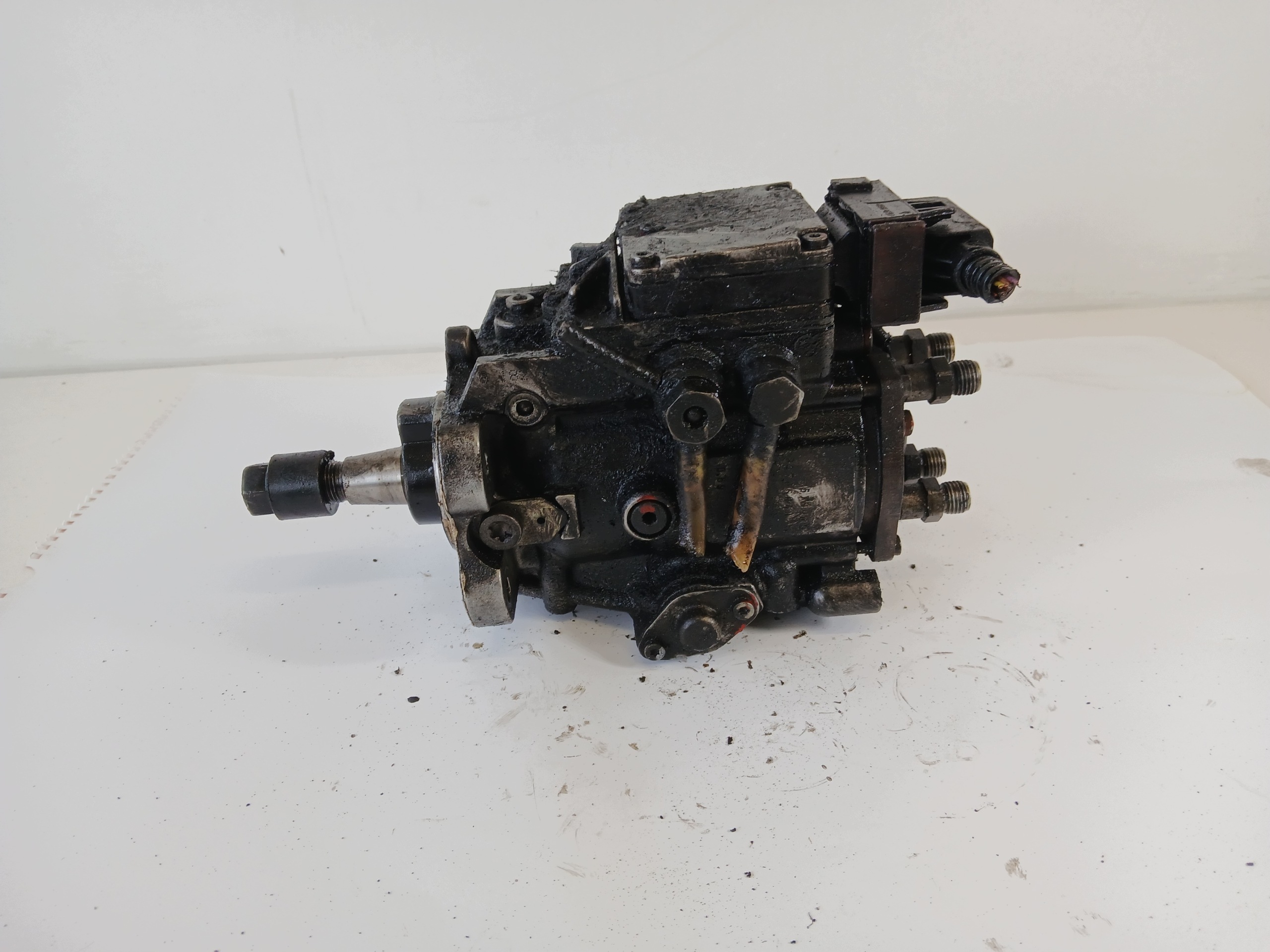 BMW E46 2.0 D injection pump 0470504025