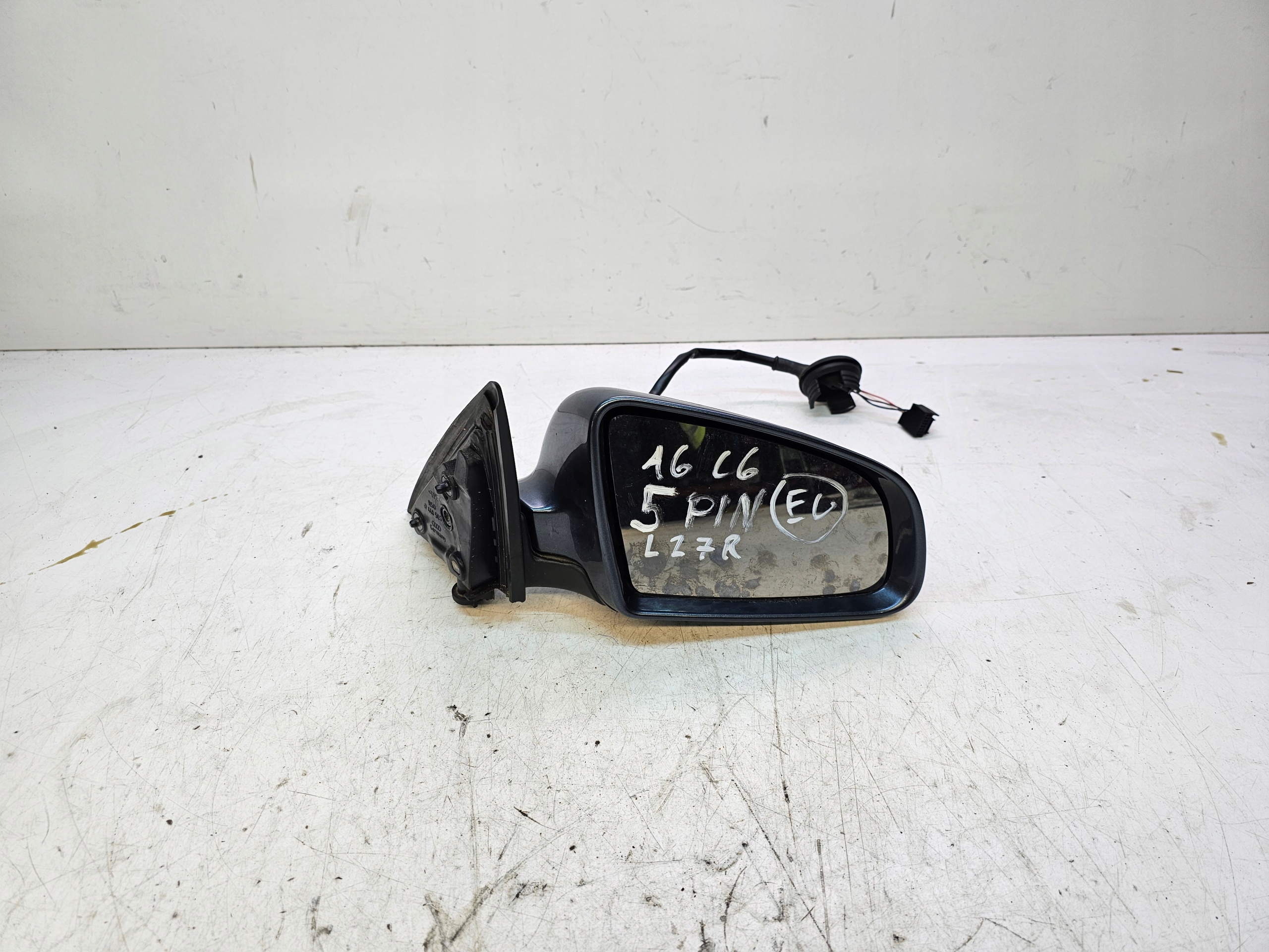 mirror right AUDI A6 C6 5-PIN EUROPA LZ7R