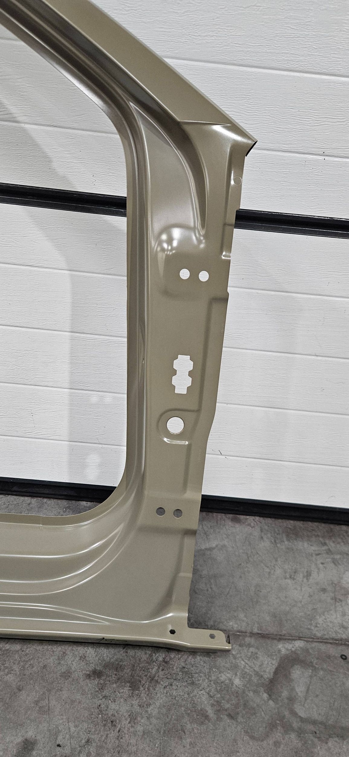 pillar threshold right front side SKODA SUPERB III 15- original 3V5809608