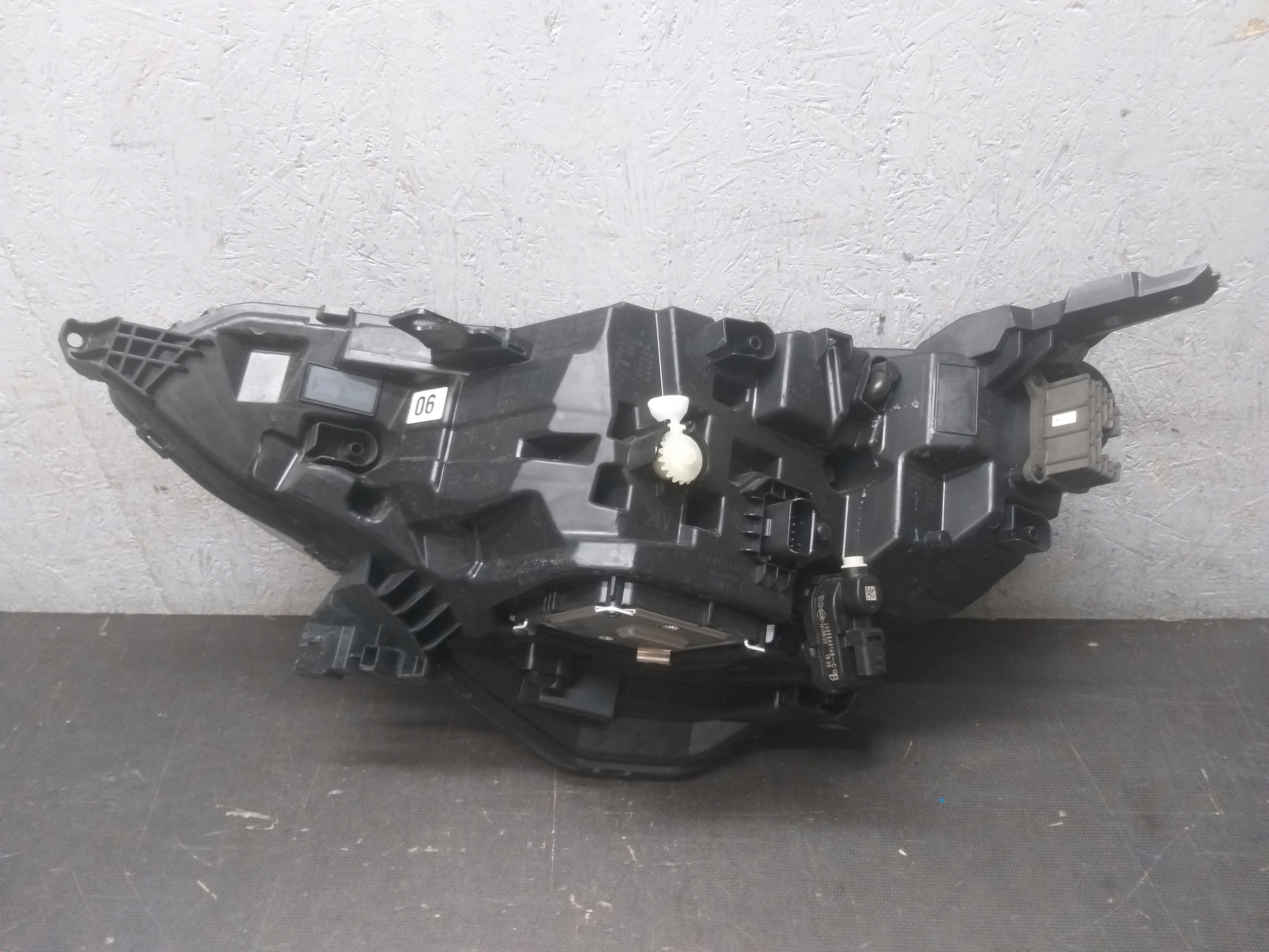 light front right RENAULT ARKANA FULL LED 260107780R