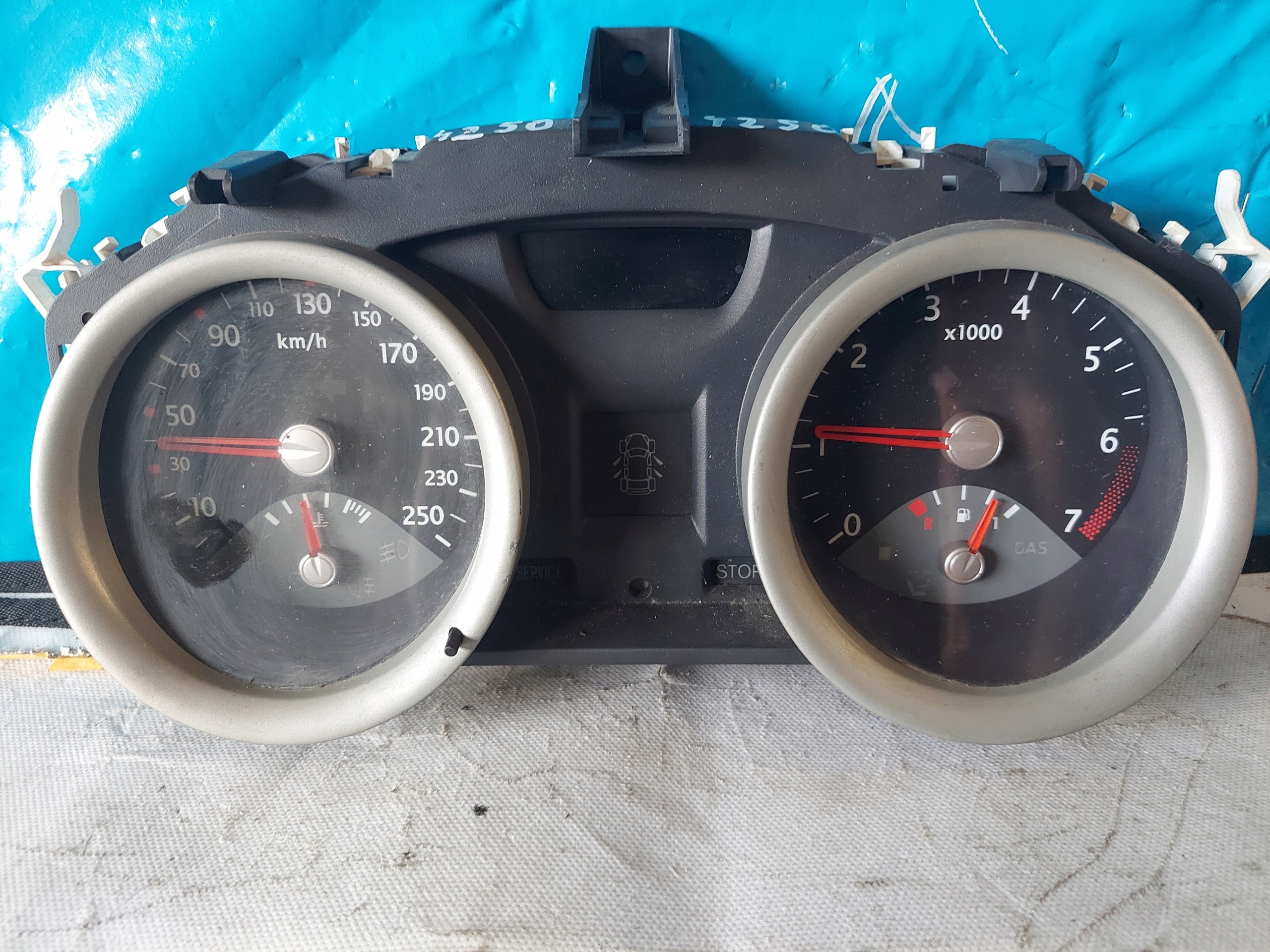 dials clock MEGANE II 1.6 16V 8200399694