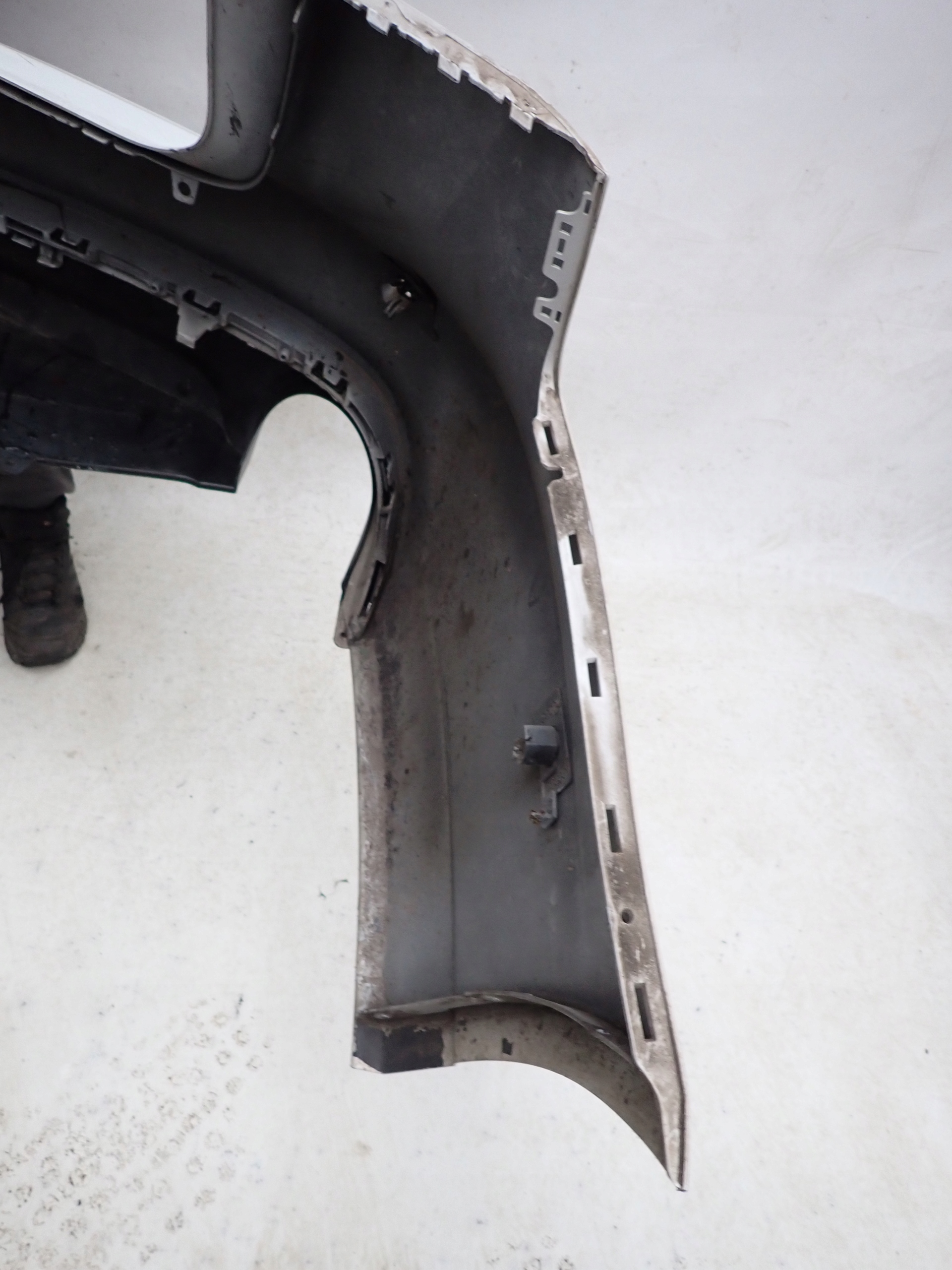 AUDI A6 C7 4G KOMBI 11-14 bumper rear part rear PDC