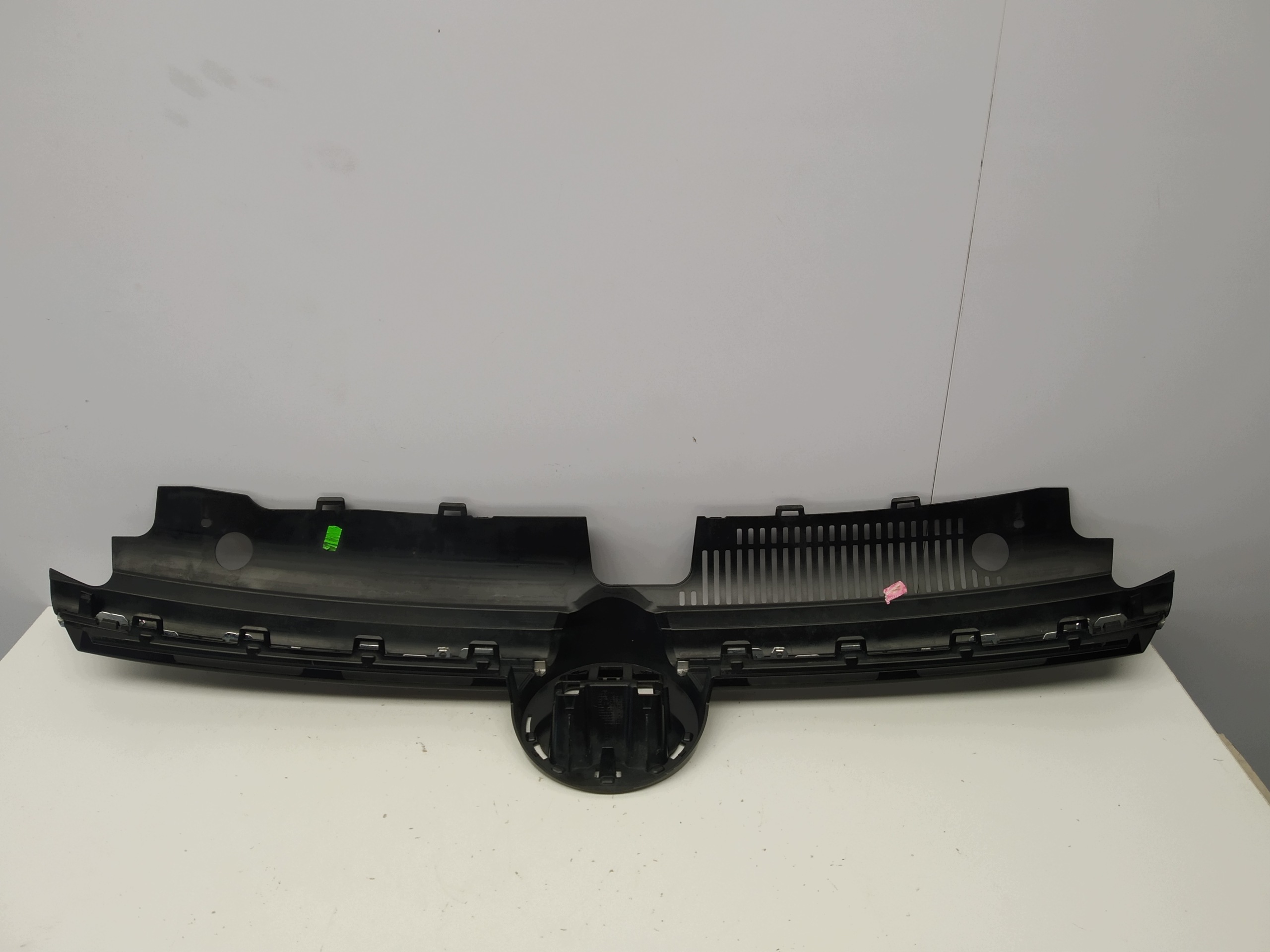 2019r + Vw Golf VIII 8 front PREKLADgrill w bumper front 5H0853651N original