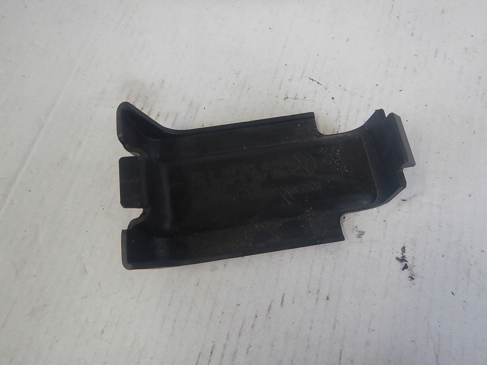 CHEVROLET TAHOE SUBURBAN 07- OSŁONA ZAŚLEPKA