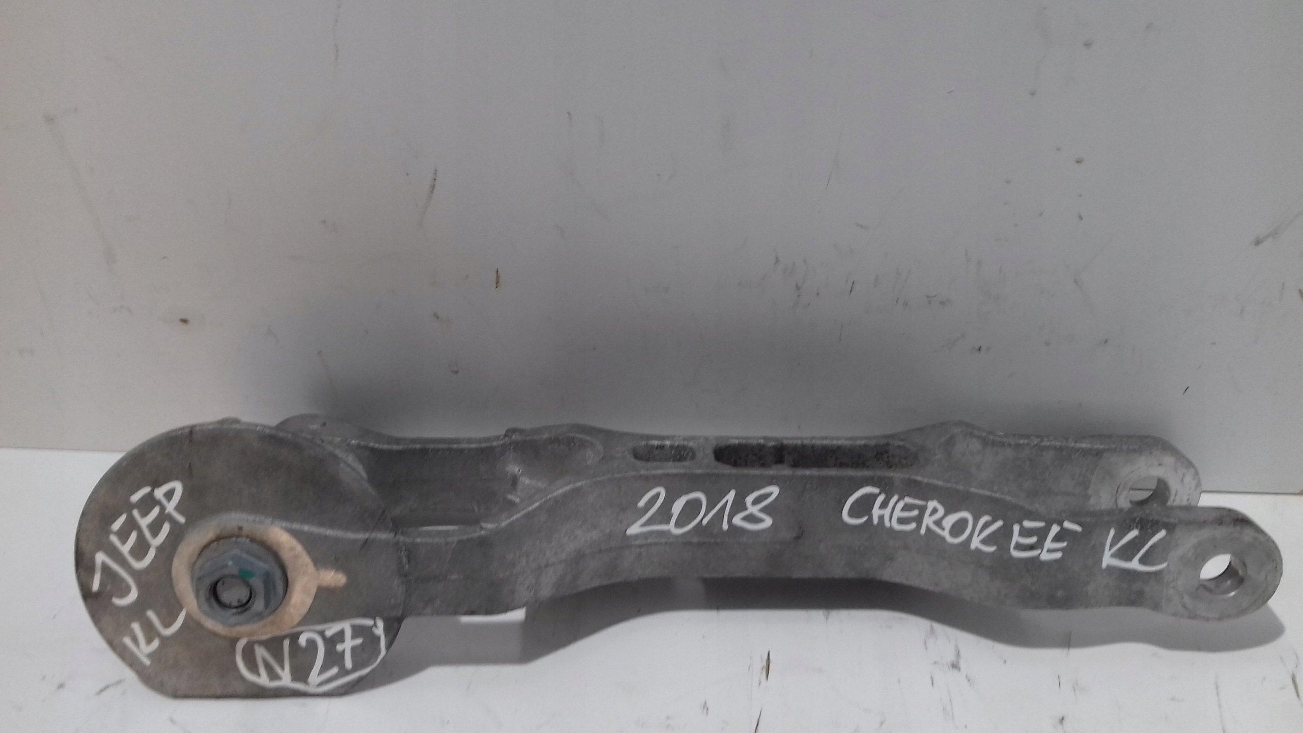 JEEP CHEROKEE KL airbag engine mount console 68343375AB 2018