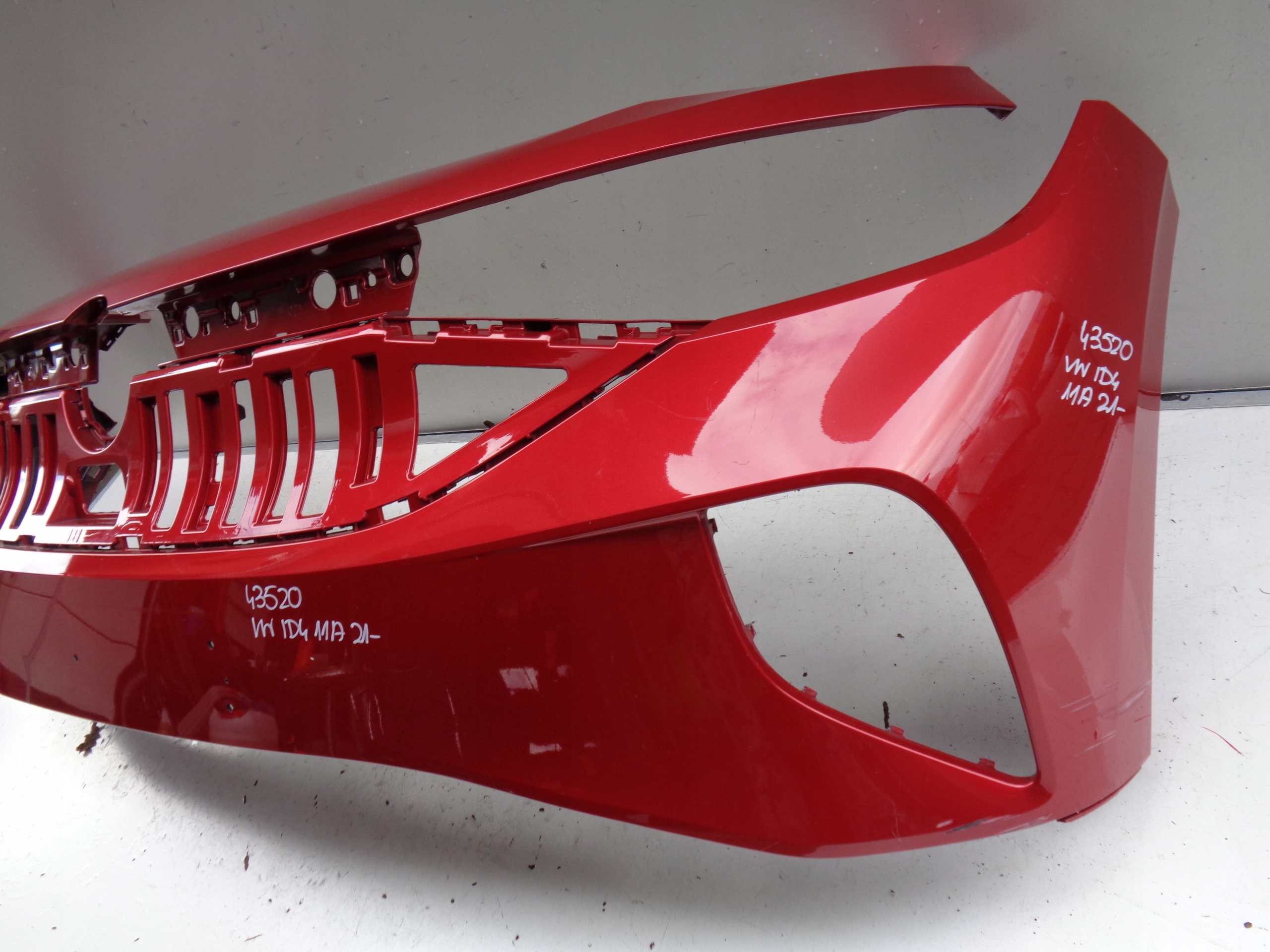 FRONTSTOSSSTANGE VW ID4 11A 21- NR 43520
