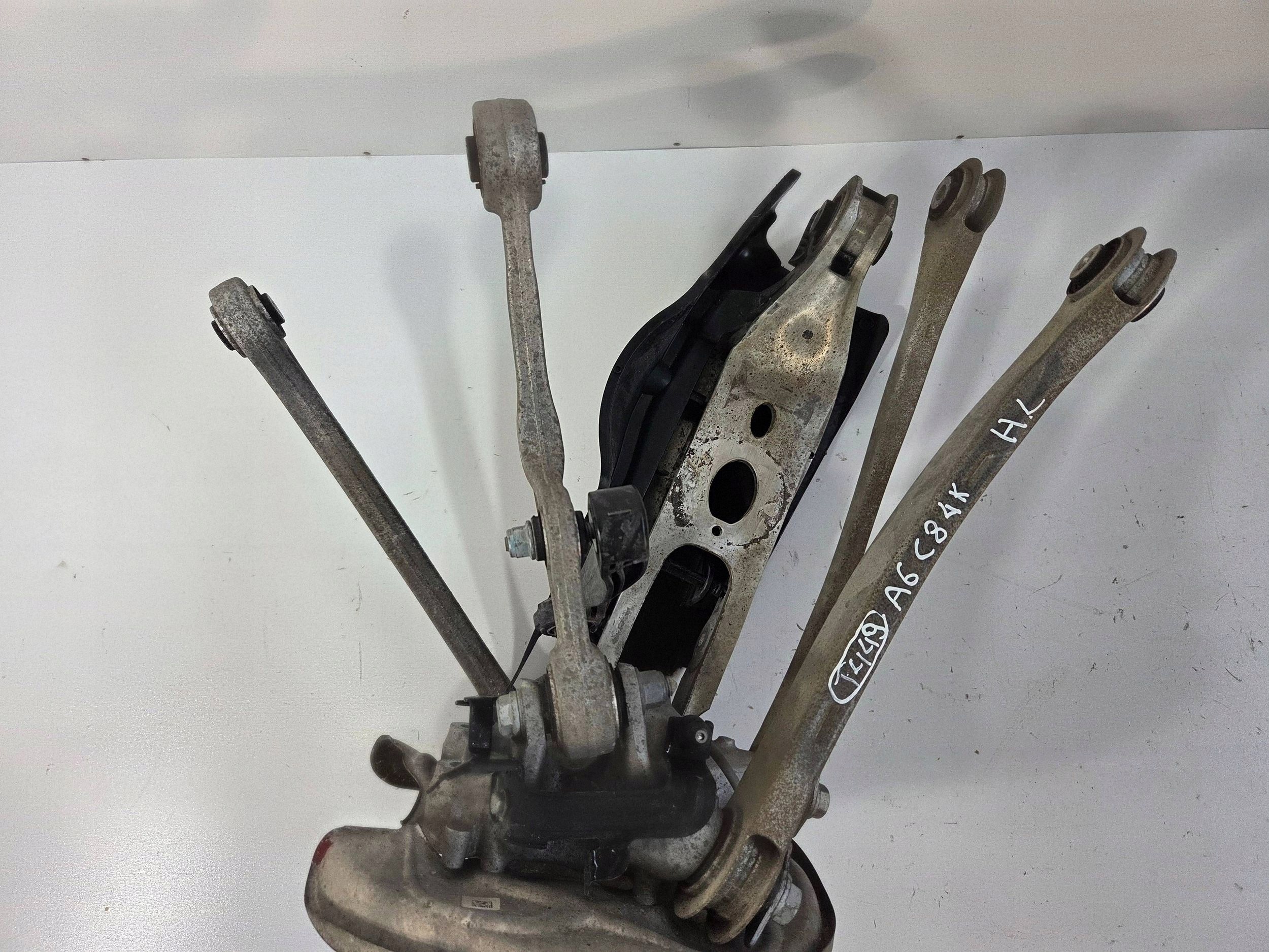 Audi A6 S6 C8 4K swing rear left 80A505459B (T449)