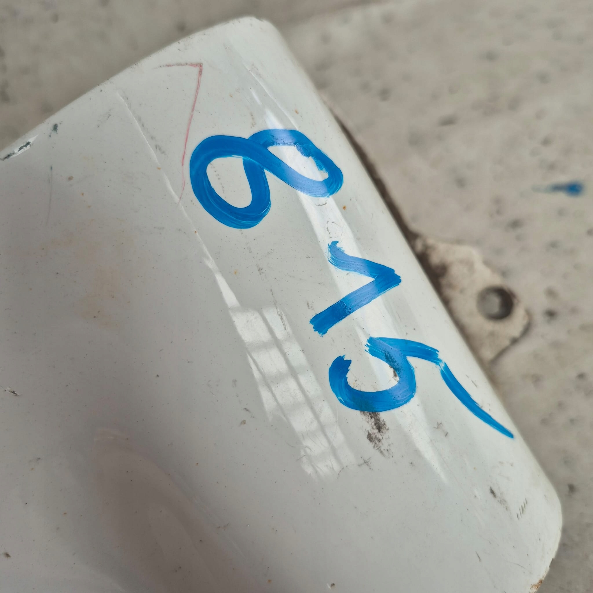 TOYOTA AYGO and 1 05-14 fender front front right