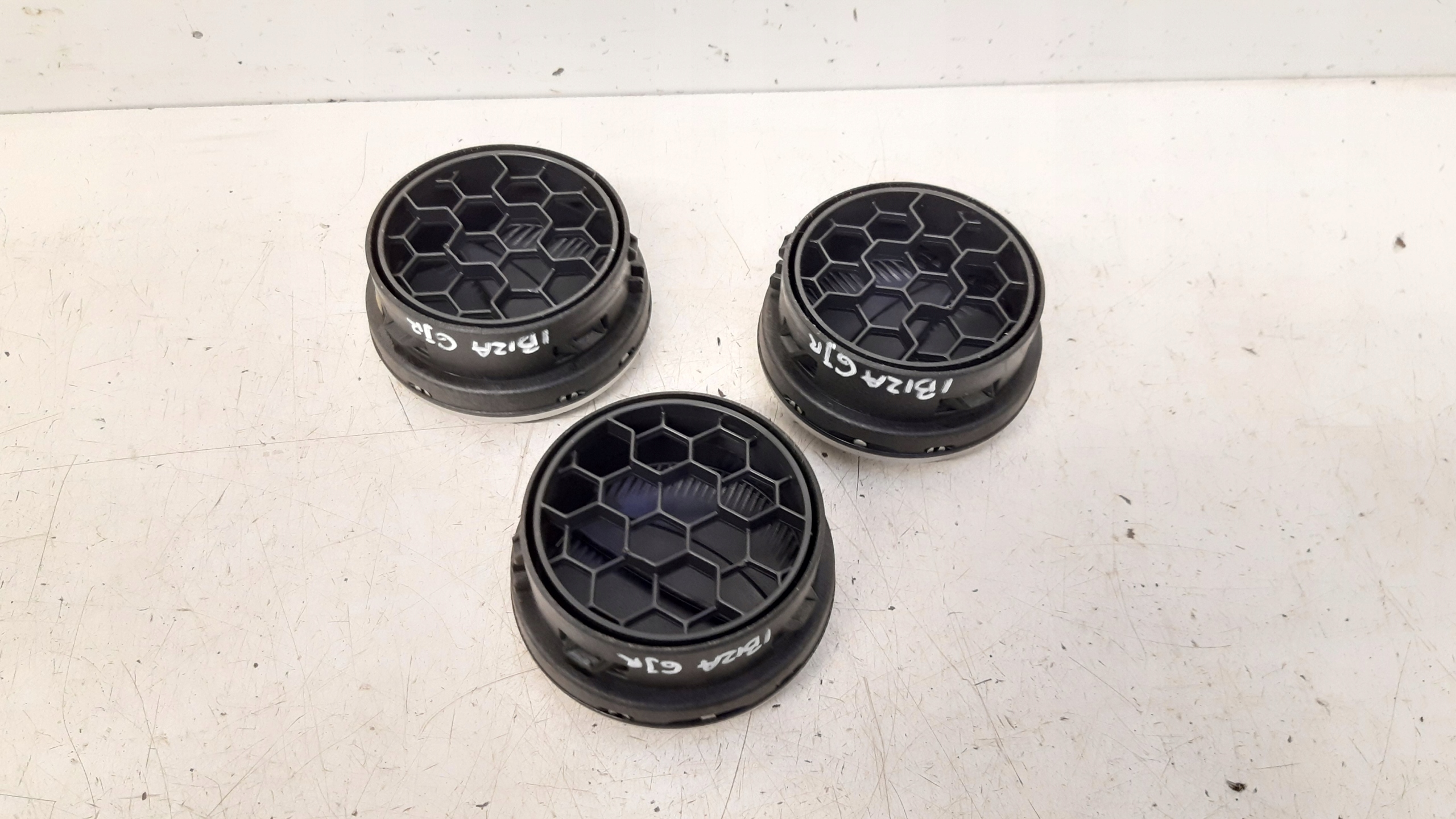 grid air conditioning devices Seat Ibiza 6J LIFT 1,2 TSI