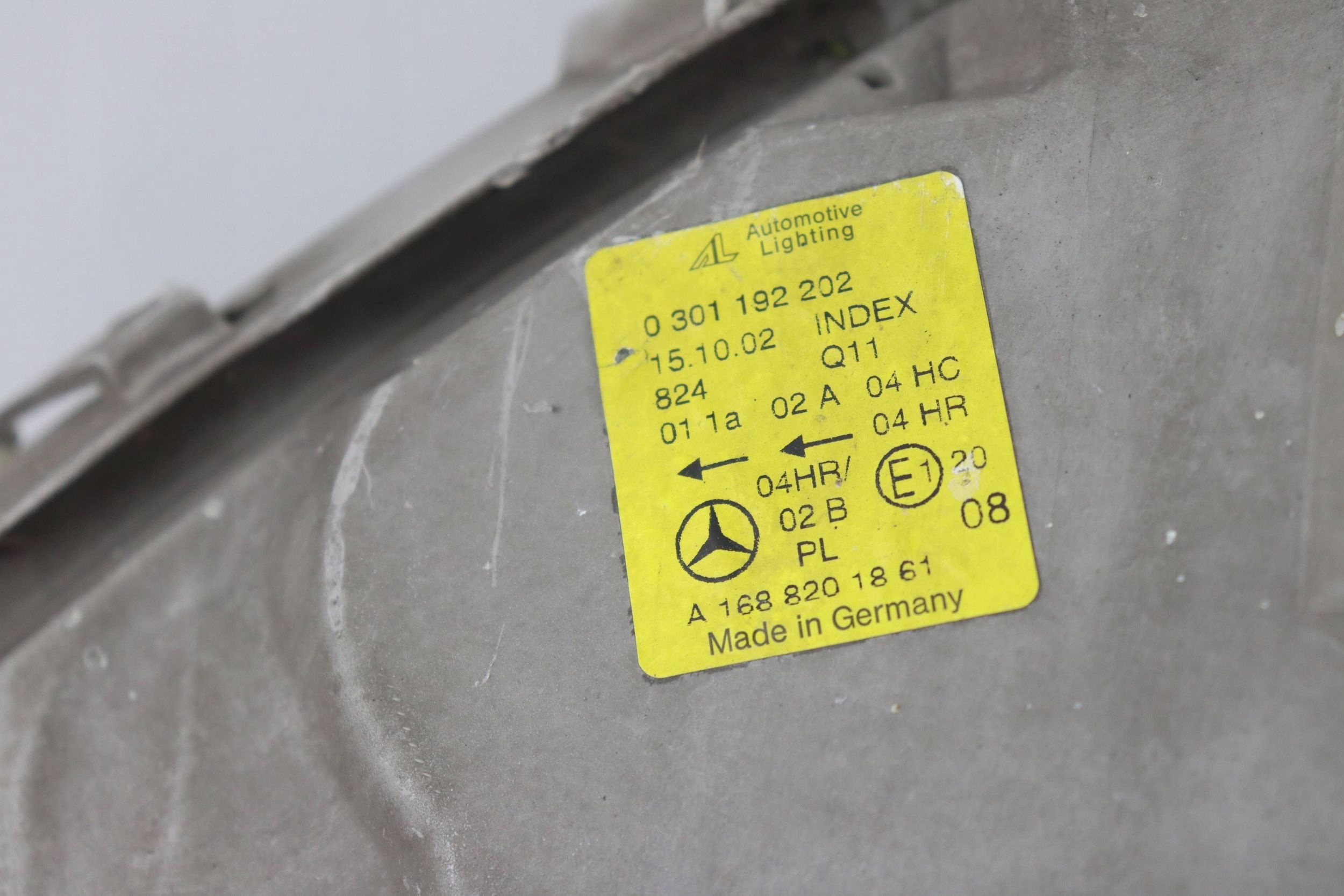 MERCEDES W168 light front right front A1688201861 0301192202 EUROPA