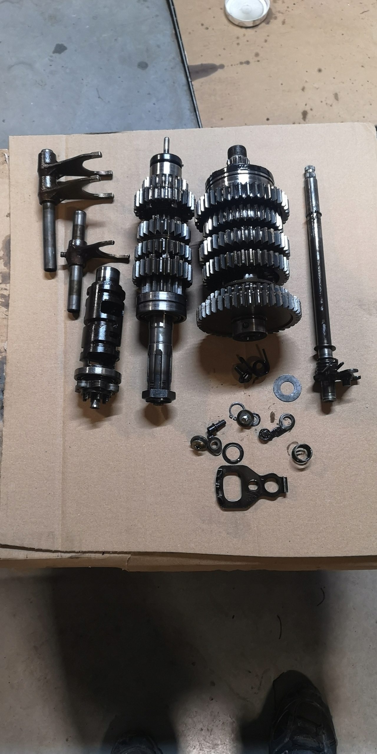 300921 - Suzuki GSXR k5 K6 1000 коробка передач