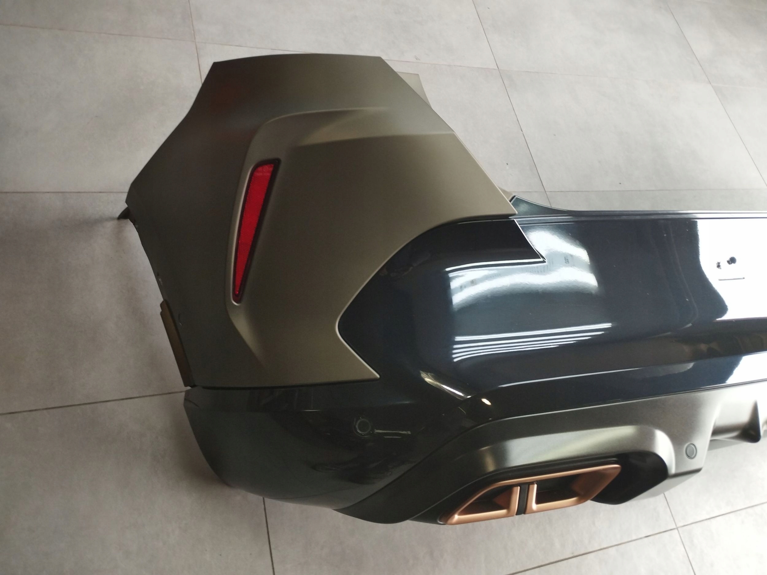 Cupra Formentor lökhárító hátsó far LS8A 5FF807521F