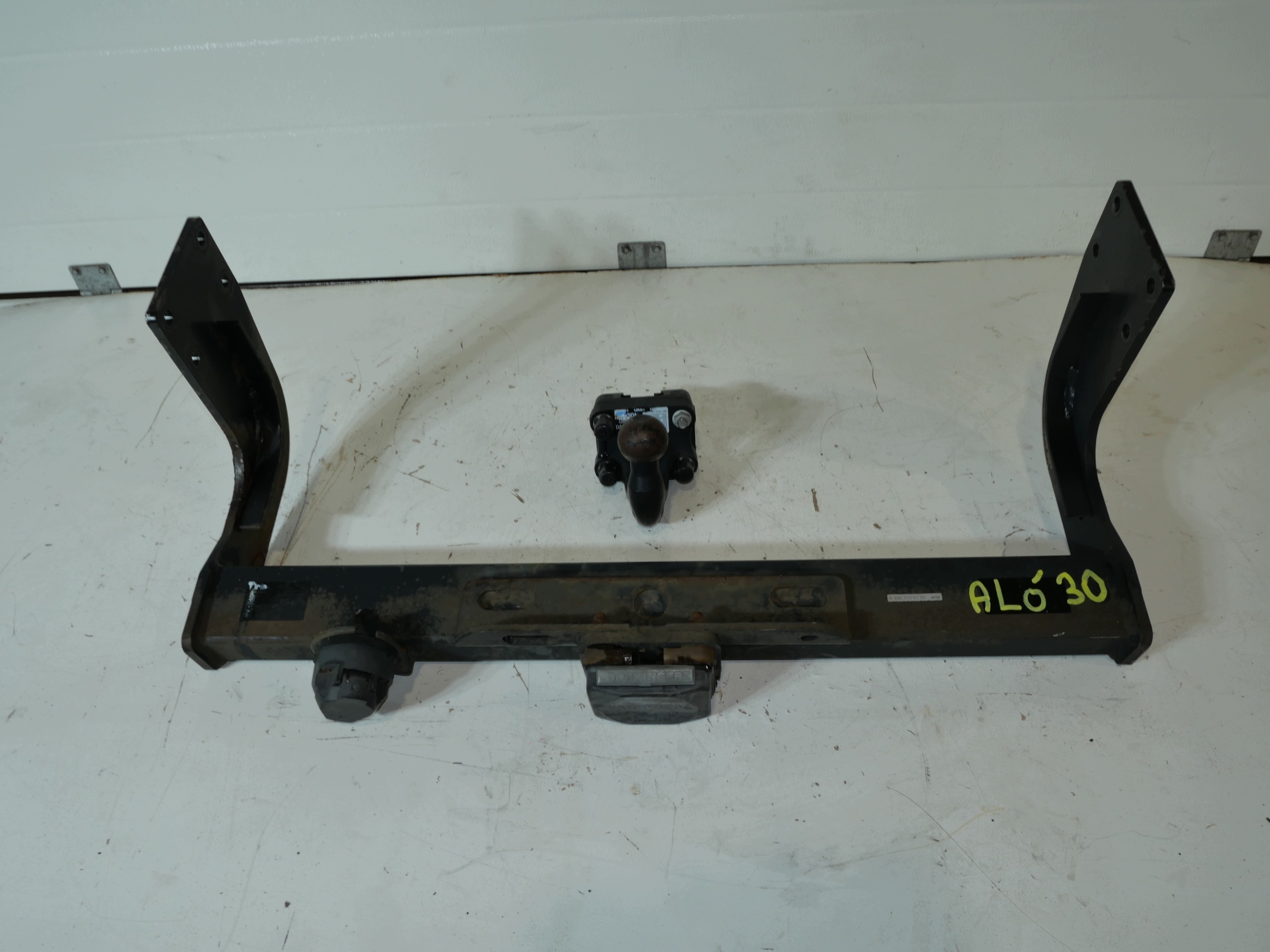 SPRINTER W906 tow A906 A9063100195