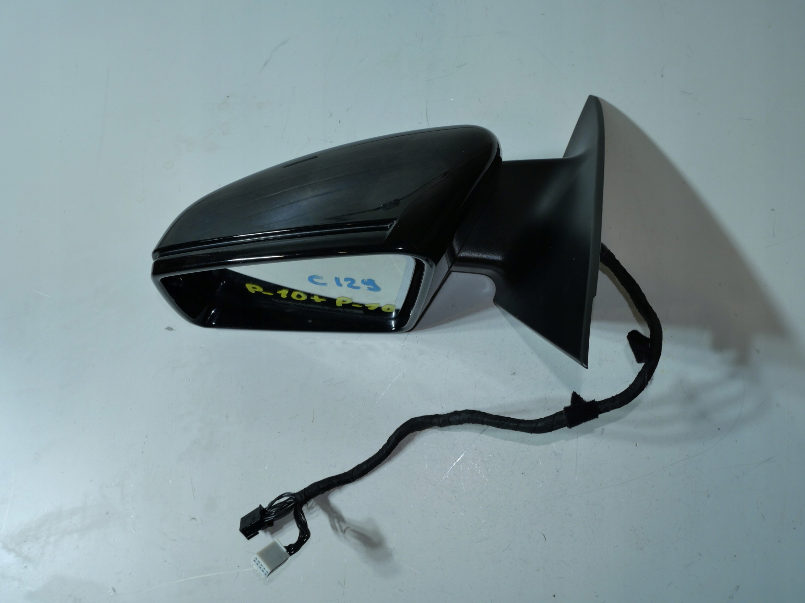 mirror left CLA W117 117 20 PIN A1178103519 AMG
