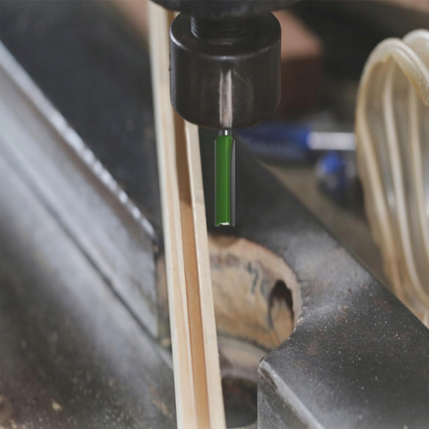 ZESTAW 7X WIERTŁA FREZY DO FREZARKI SZLIFIERKI CIĘCIA OBRÓBKI DREWNA 6mm Marka inna