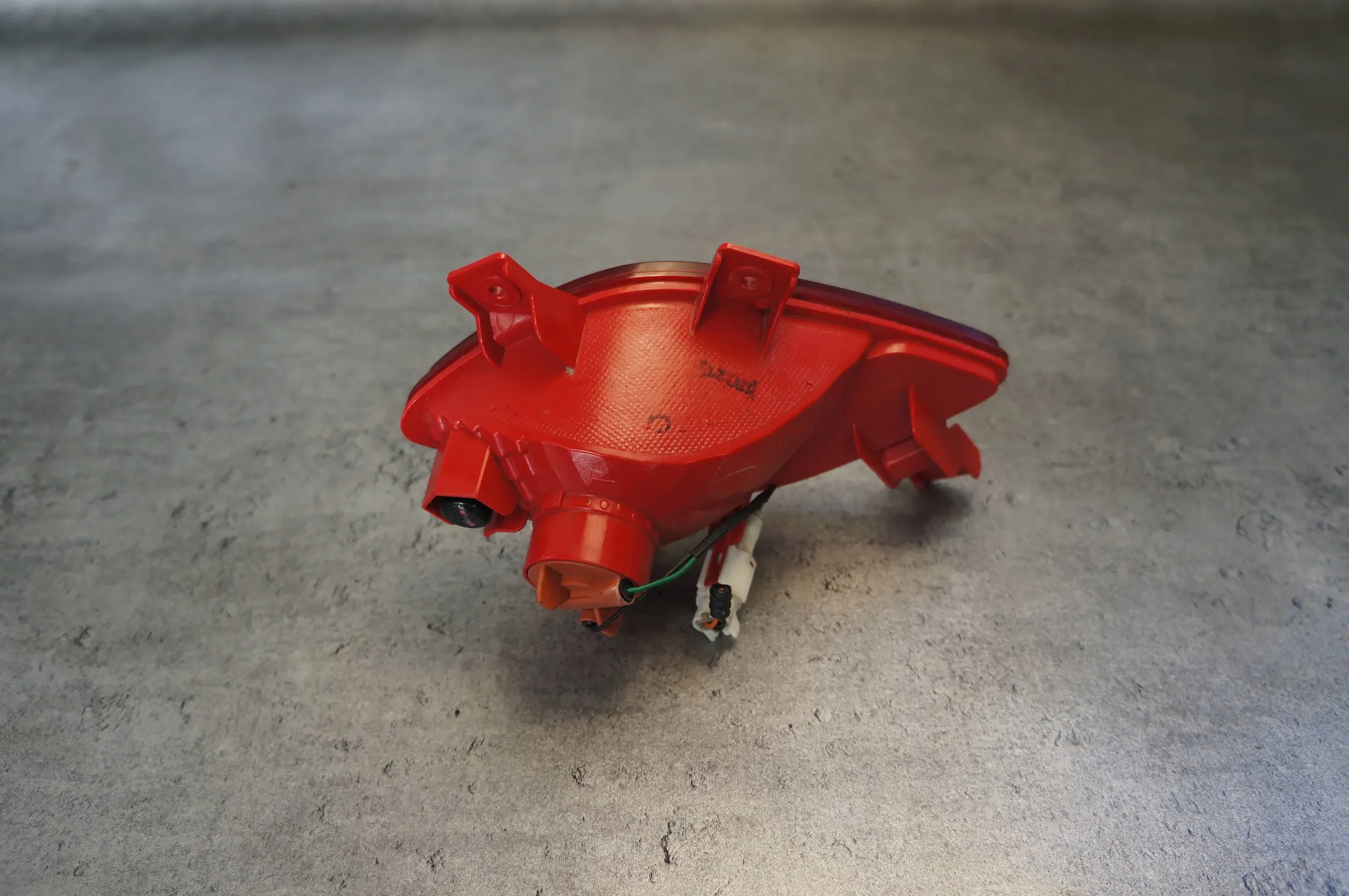 LAMPA ZDERZAKA PRAWY TYŁ TYLNA PRAWA HYUNDAI I30 II 92406-A50 Typ samochodu Samochody osobowe