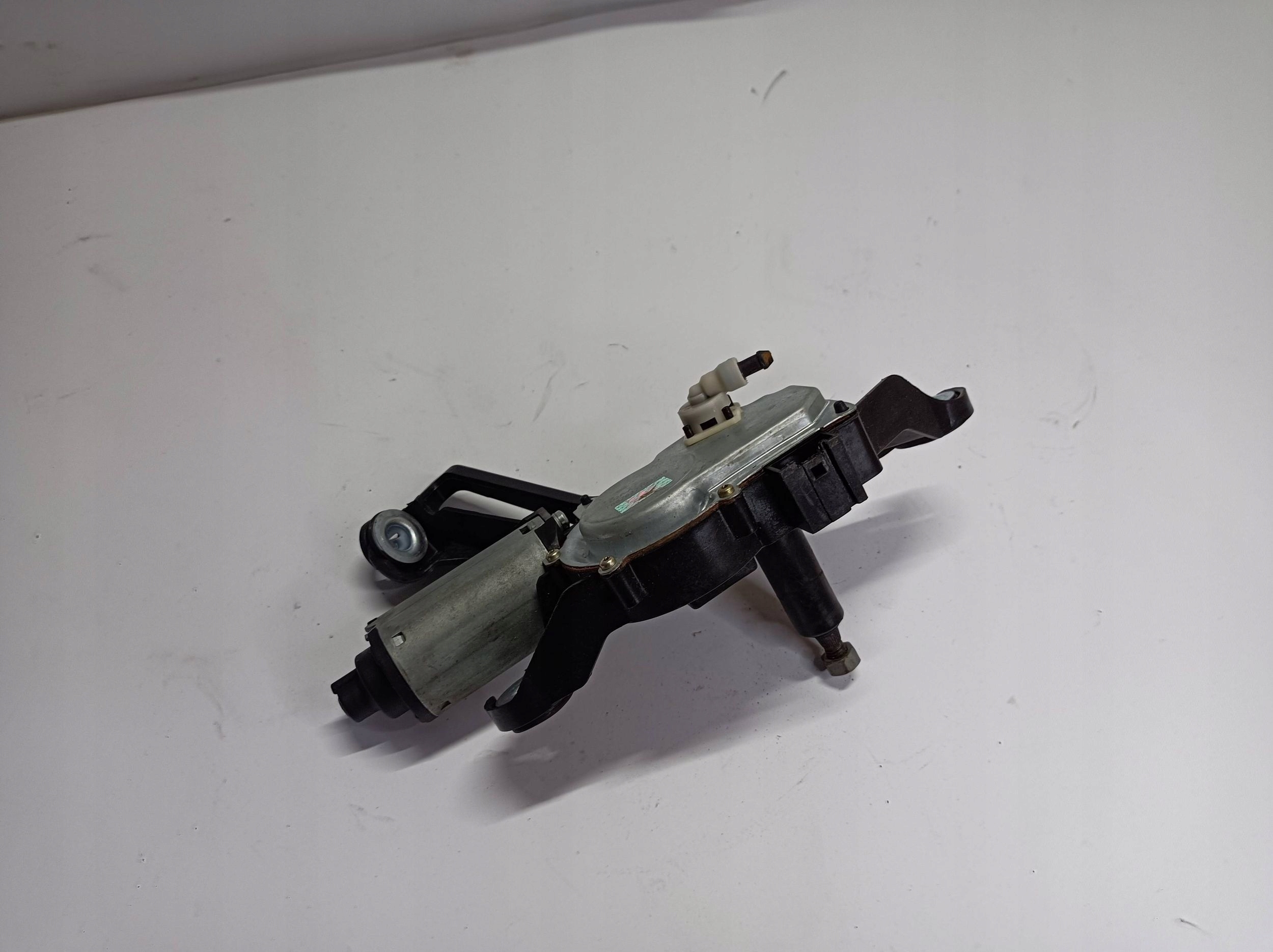 motorić brisača stražnje BMW 1 E81 E87 67637199569