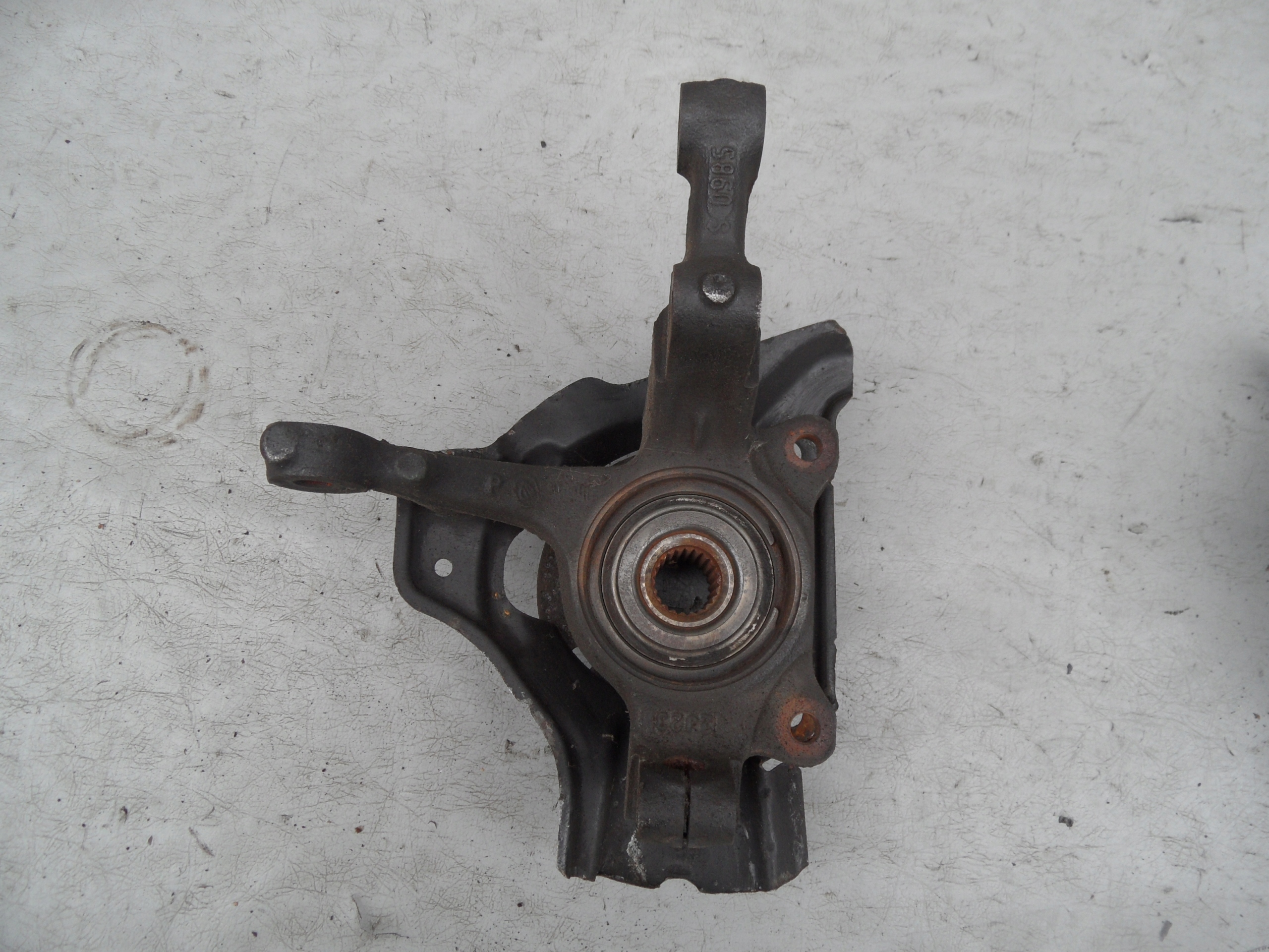 ZWROTNICA PIASTA LEWA PRZÓD FIAT PUNTO I 1.2 Producent części Fiat OE