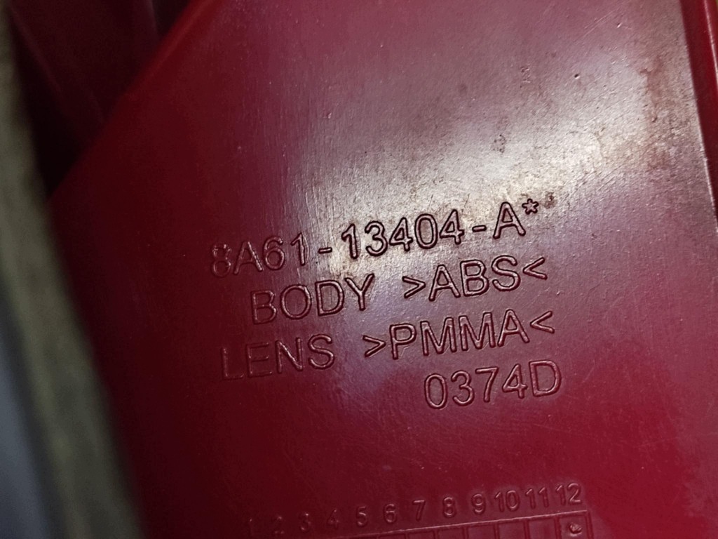 FORD FIESTA MK7 light right rear part 8A6113404