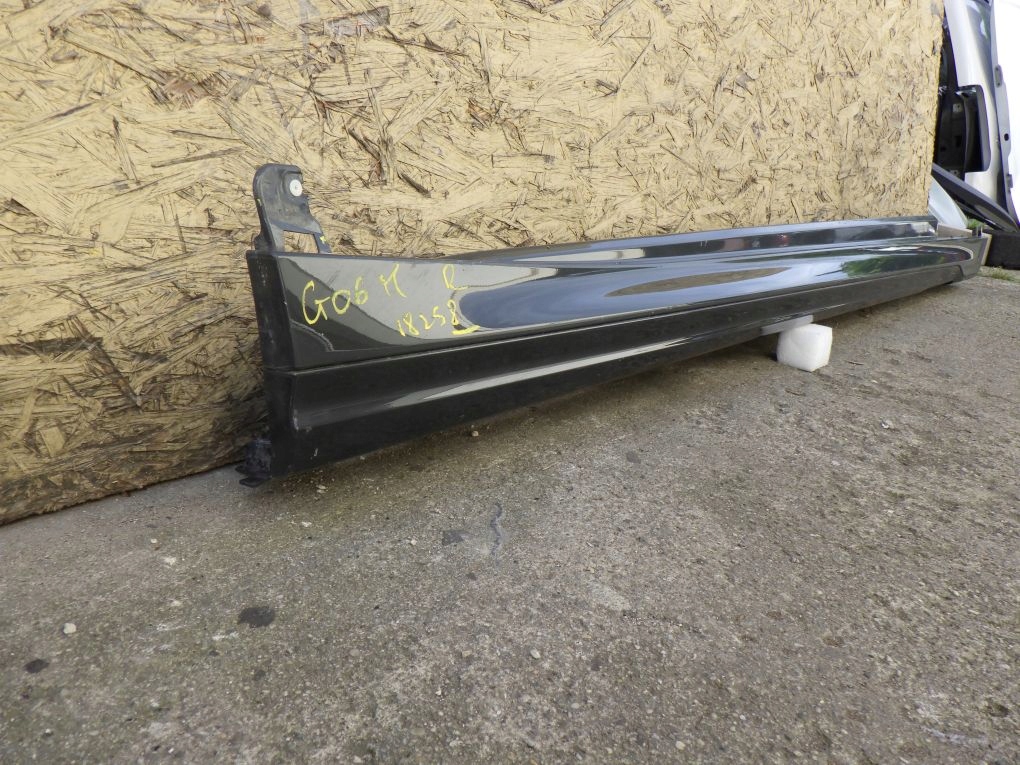 BMW X6 G06 M PAKIET moulding threshold threshold right