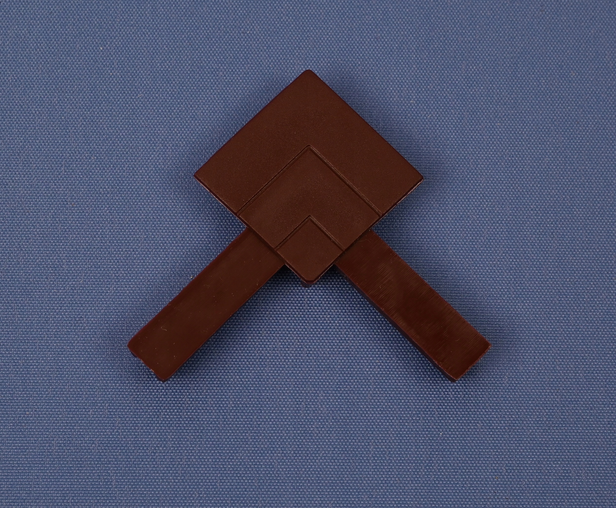 NAROŻNIK PVC ŁĄCZNIK PROFILU RAMEK MOSKITIERY OKIENNEJ KĄTOWNIK MAHOŃ Maks. szerokość 3.2 cm