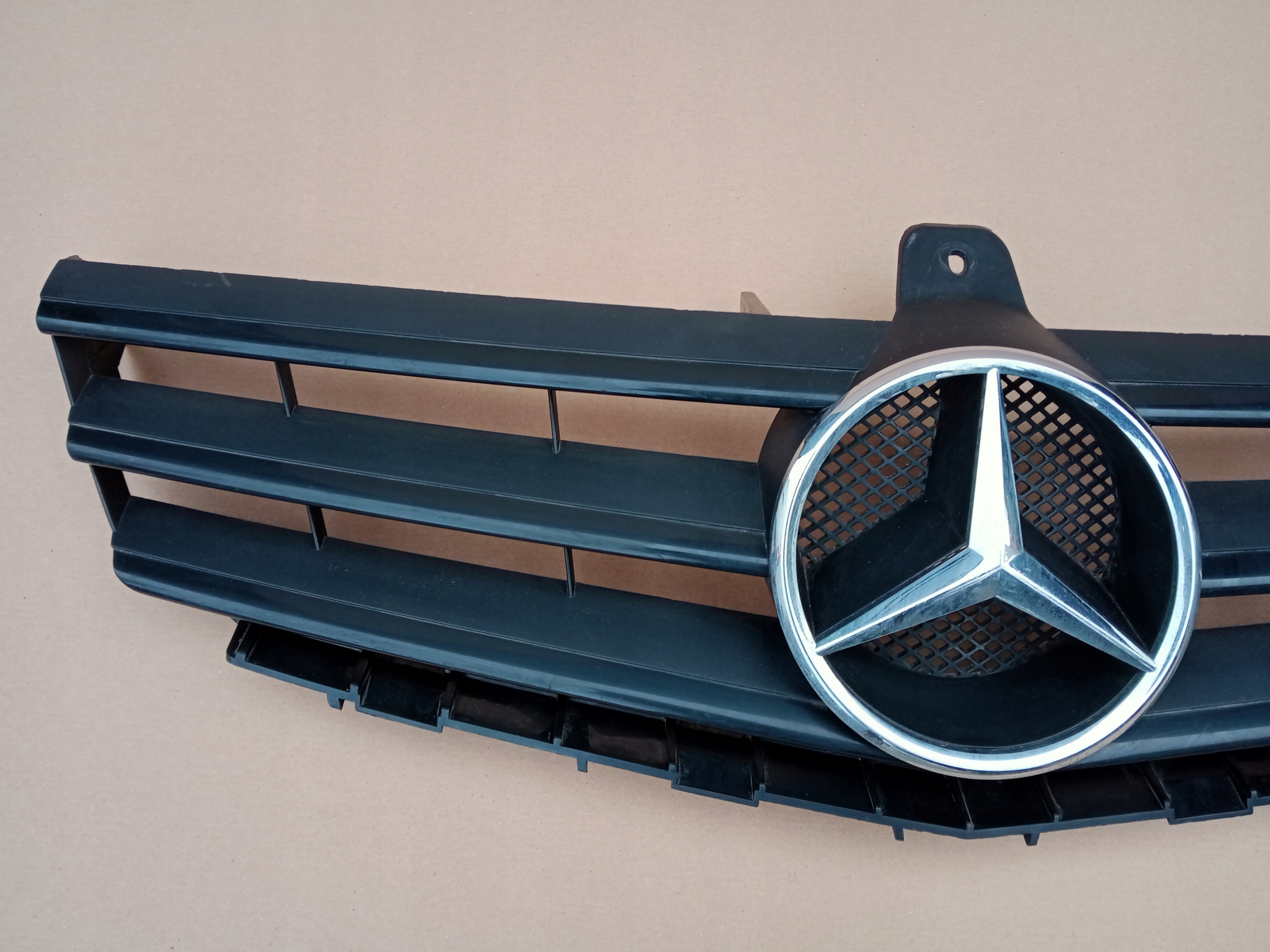 Mercedes-Benz A-Klasse W169 Kühlergrill FRONTGRILL Kühlergitter - Thumbnail 2
