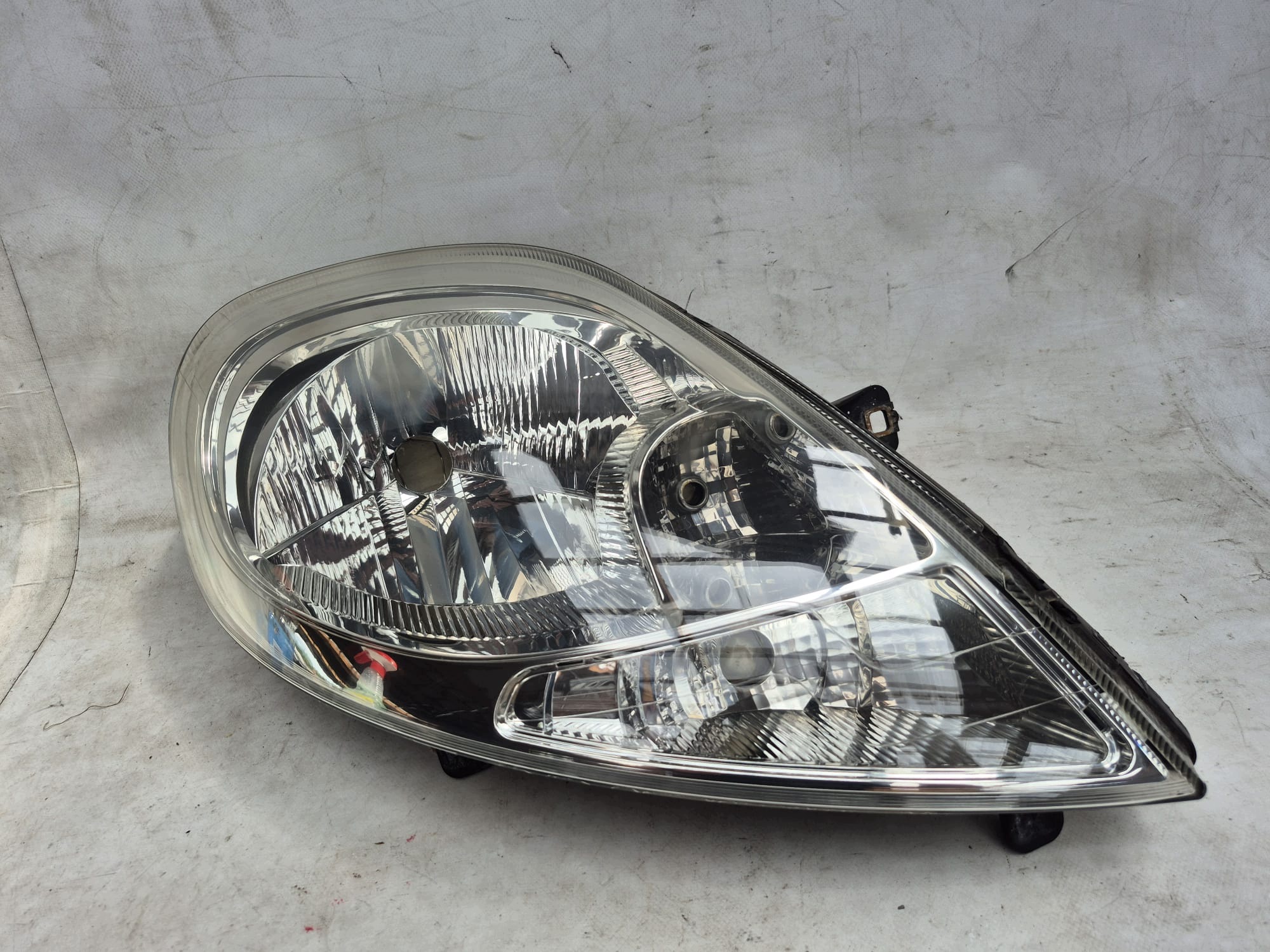 RENAULT TRAFIC II VIVARO A LIFT 06- light right front front 93859830