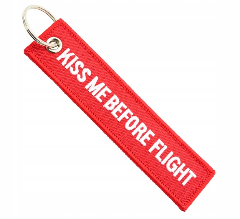 

Brelok Kiss Me Before Flight zawieszka do kluczy