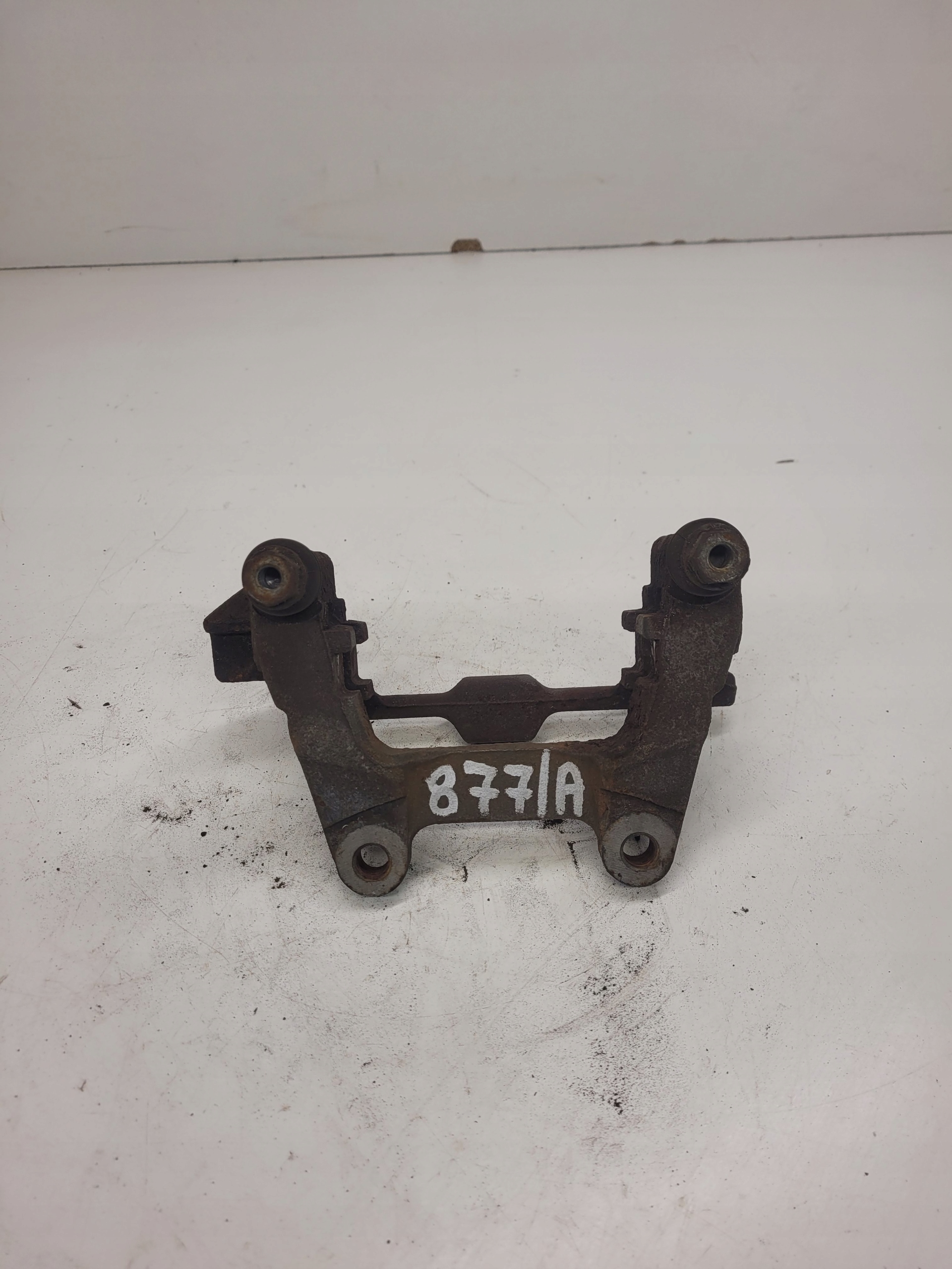 JARZMO Bremssattel Bremse Sattel Brems- heck AUDI A6 C7 A7 877/B